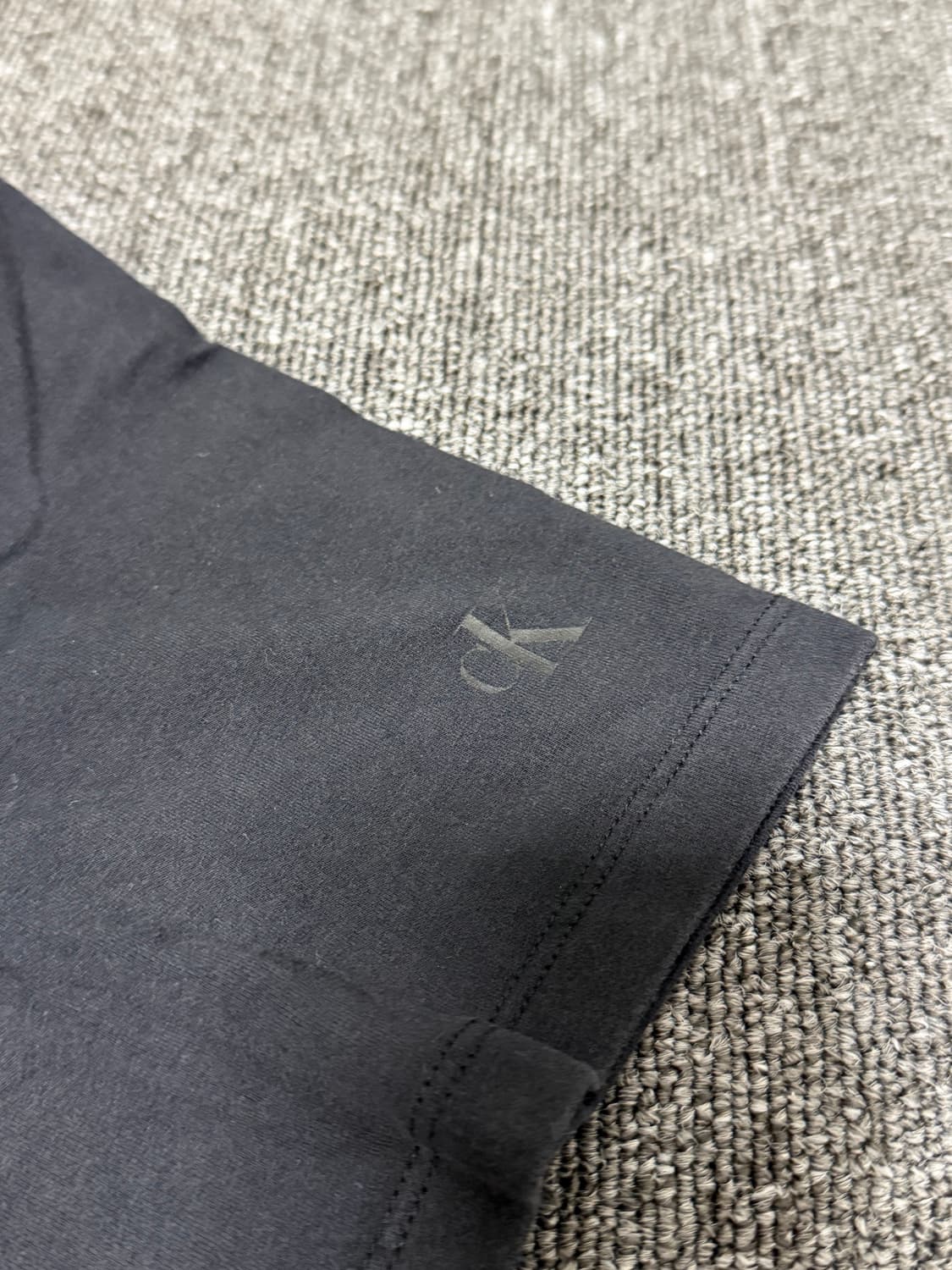 캘빈클라인 로고 티셔츠 상품이미지3