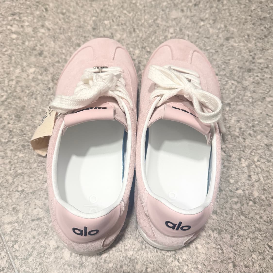 (w7) alo 지수 선셋 스니커즈 한정판 핑크  상품이미지5