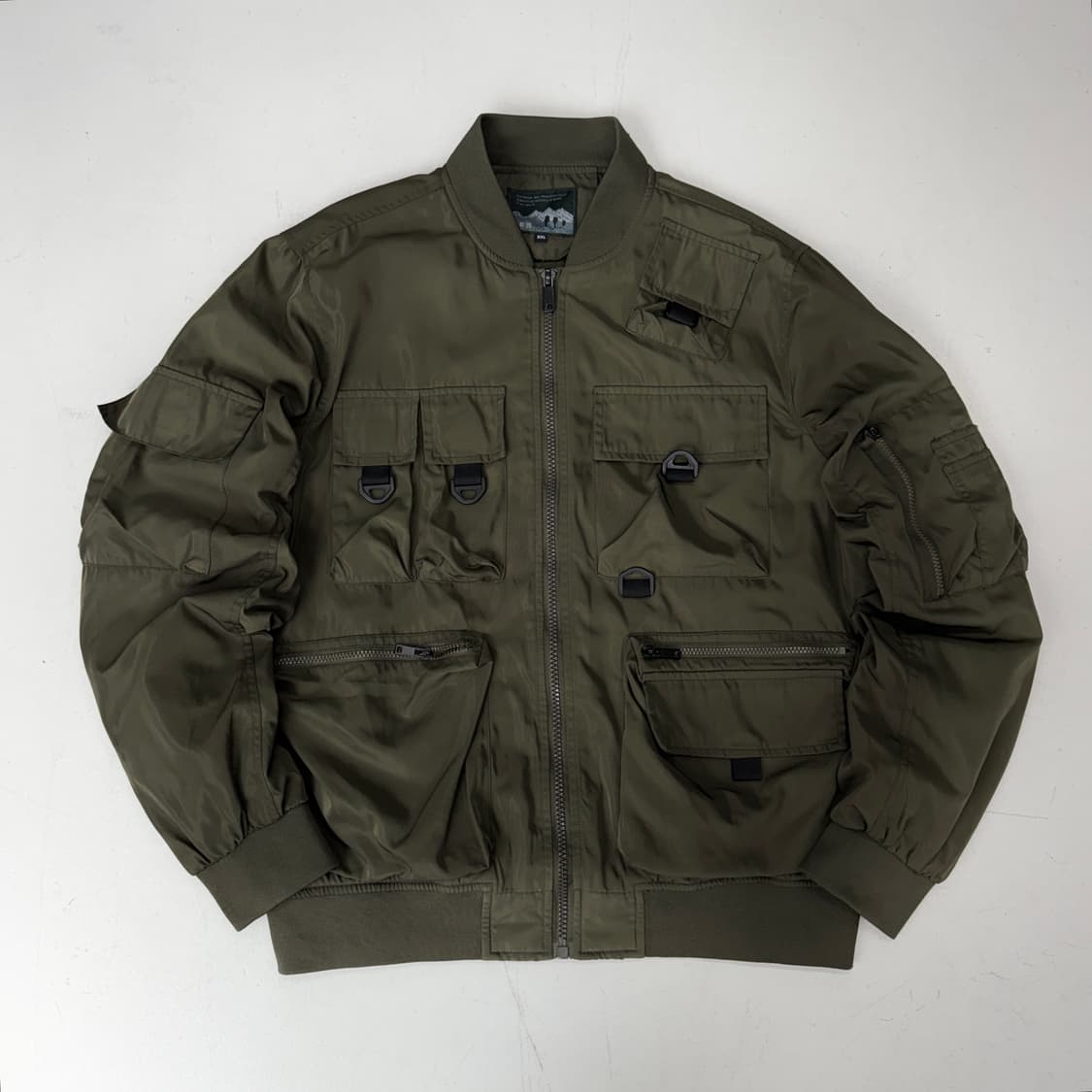 멀티포켓 테크니컬 바람막이 자켓 카키 상품이미지2