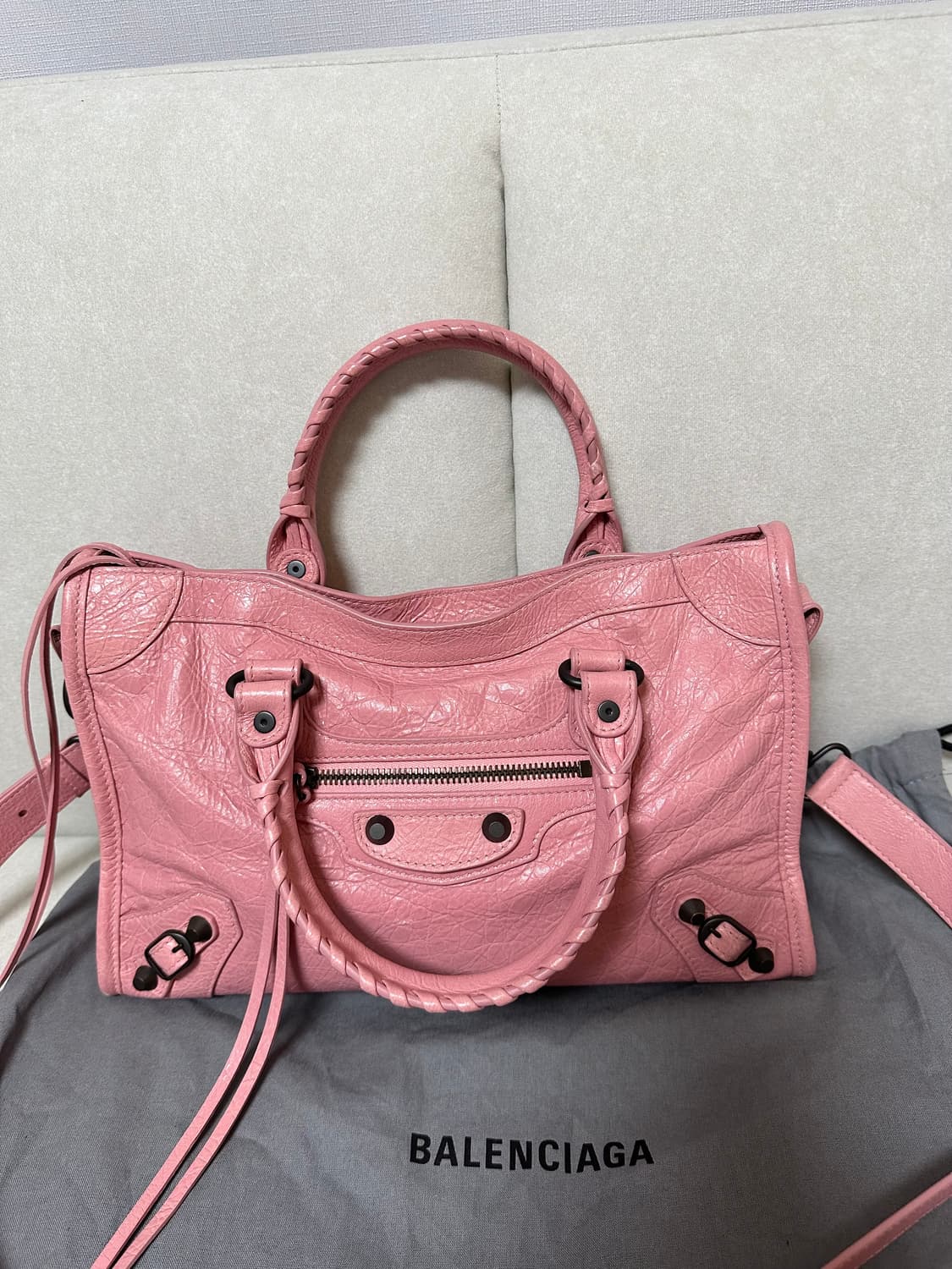 [A+ 정품] 발렌시아가 르 시티 모터백 스몰 핑크 상품이미지5