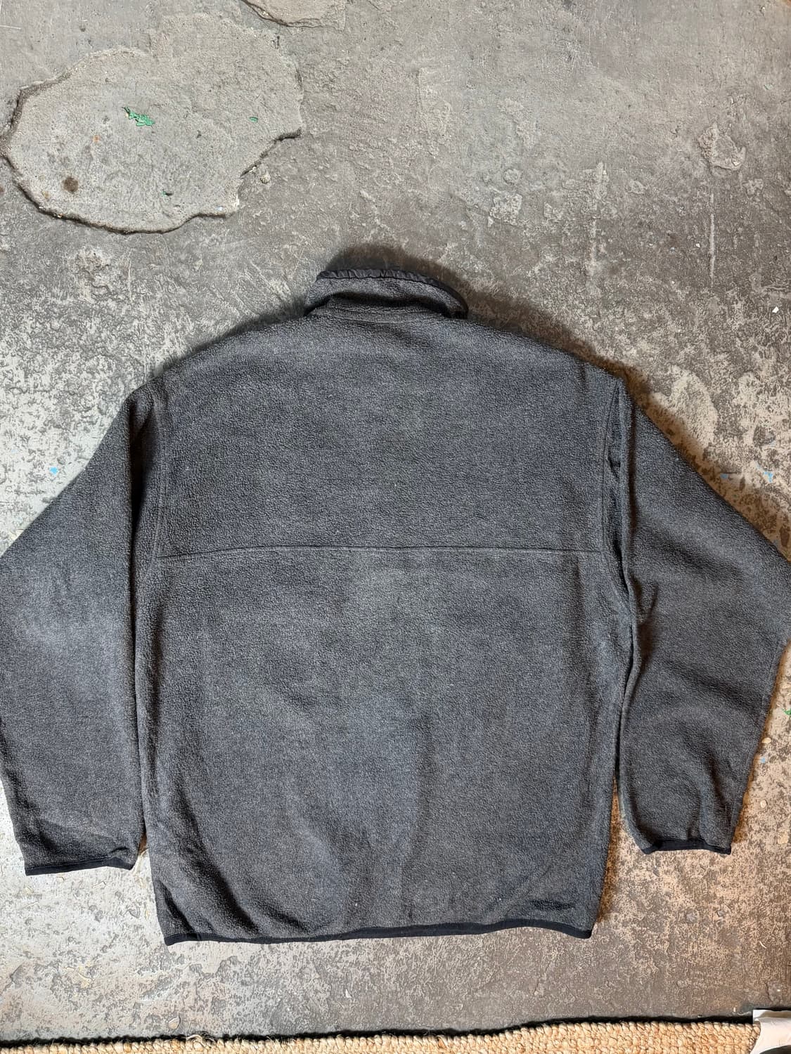 파타고니아 신칠라 다크그레이 L 상품이미지7