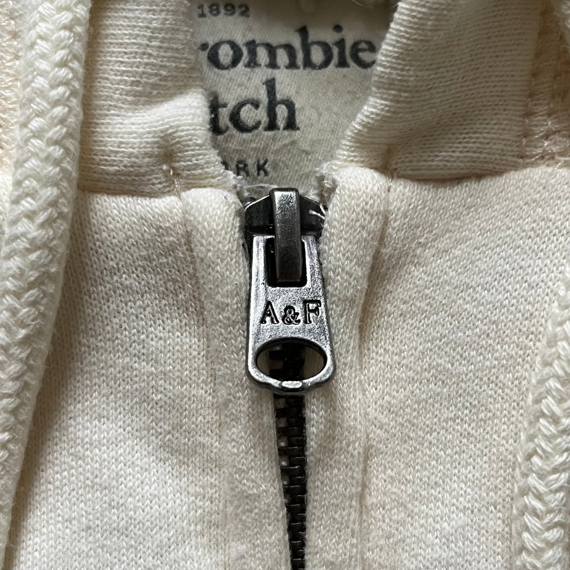 zip up hoodie 상품이미지6