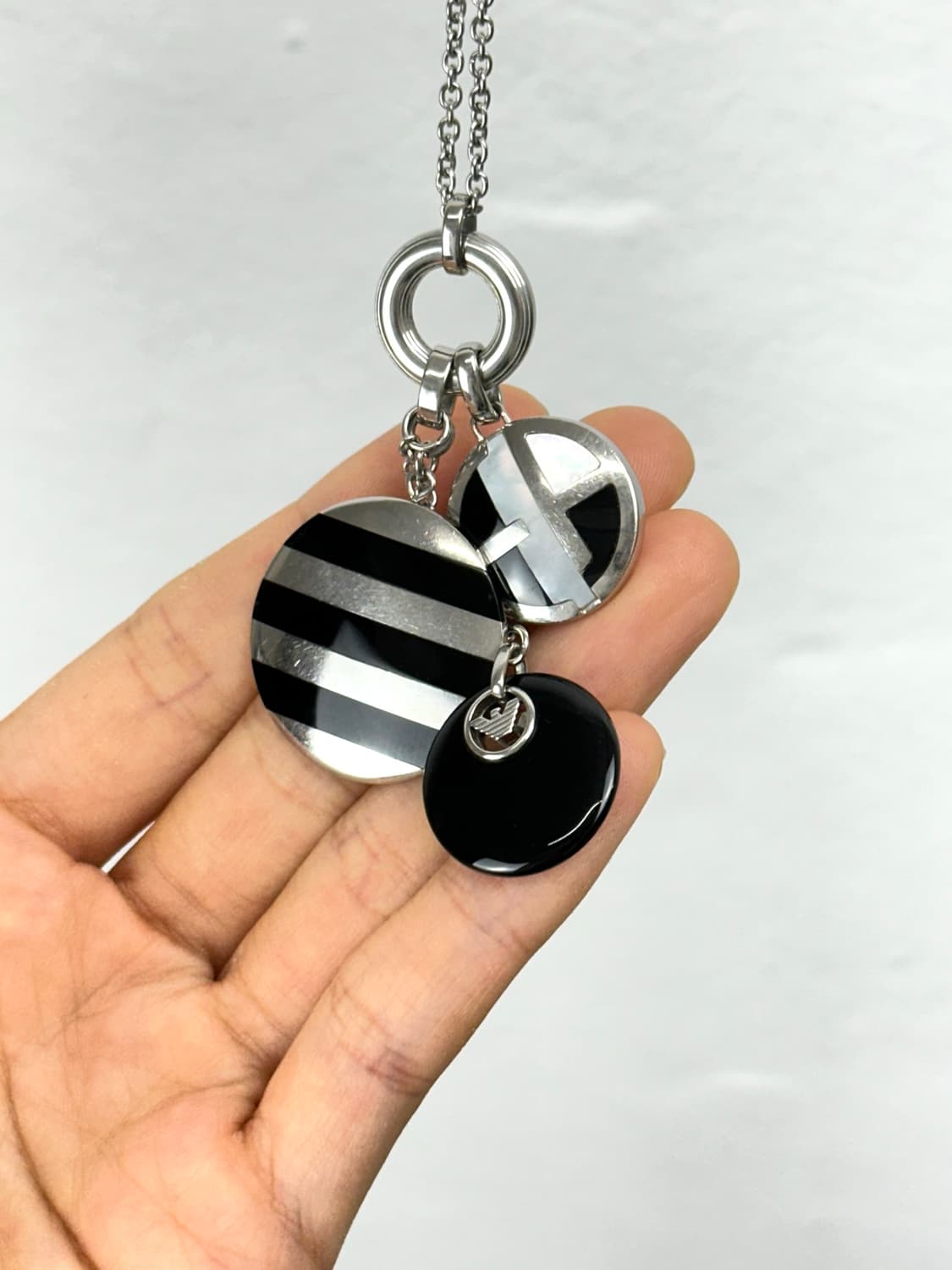 Emporio Armani Triple Charm Necklace  상품이미지7