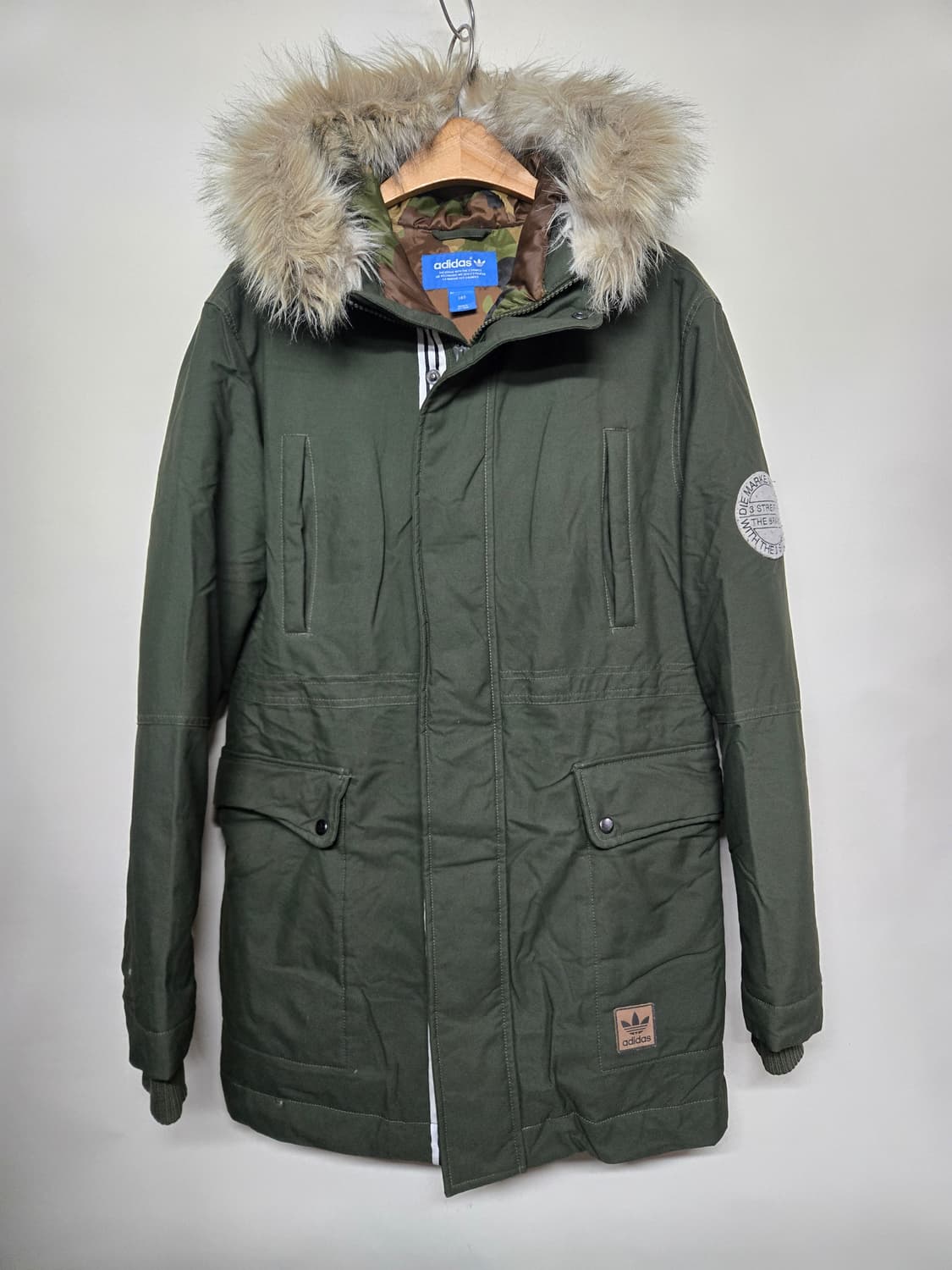 아디다스 올리브 다운 야상  파카 085 상품이미지1