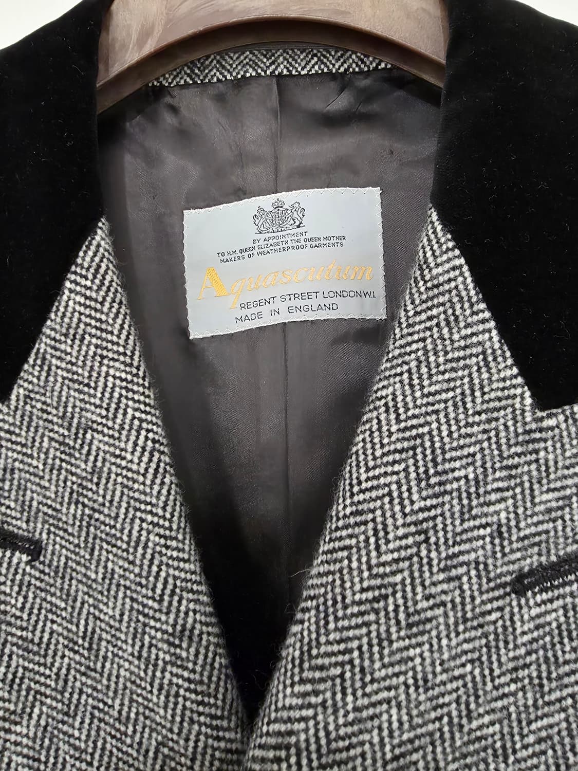 아쿠아스큐텀 더블브레스티드 헤링본 코트 상품이미지3