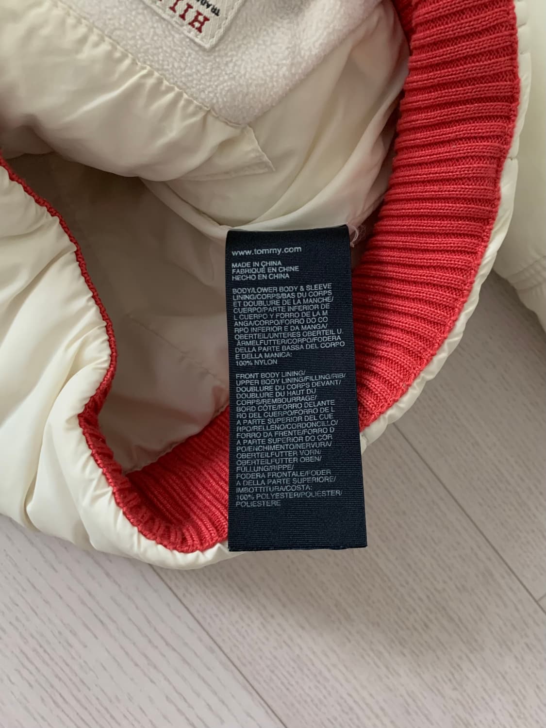 타미힐피거 가슴로고 화이트 숏패딩 상품이미지7