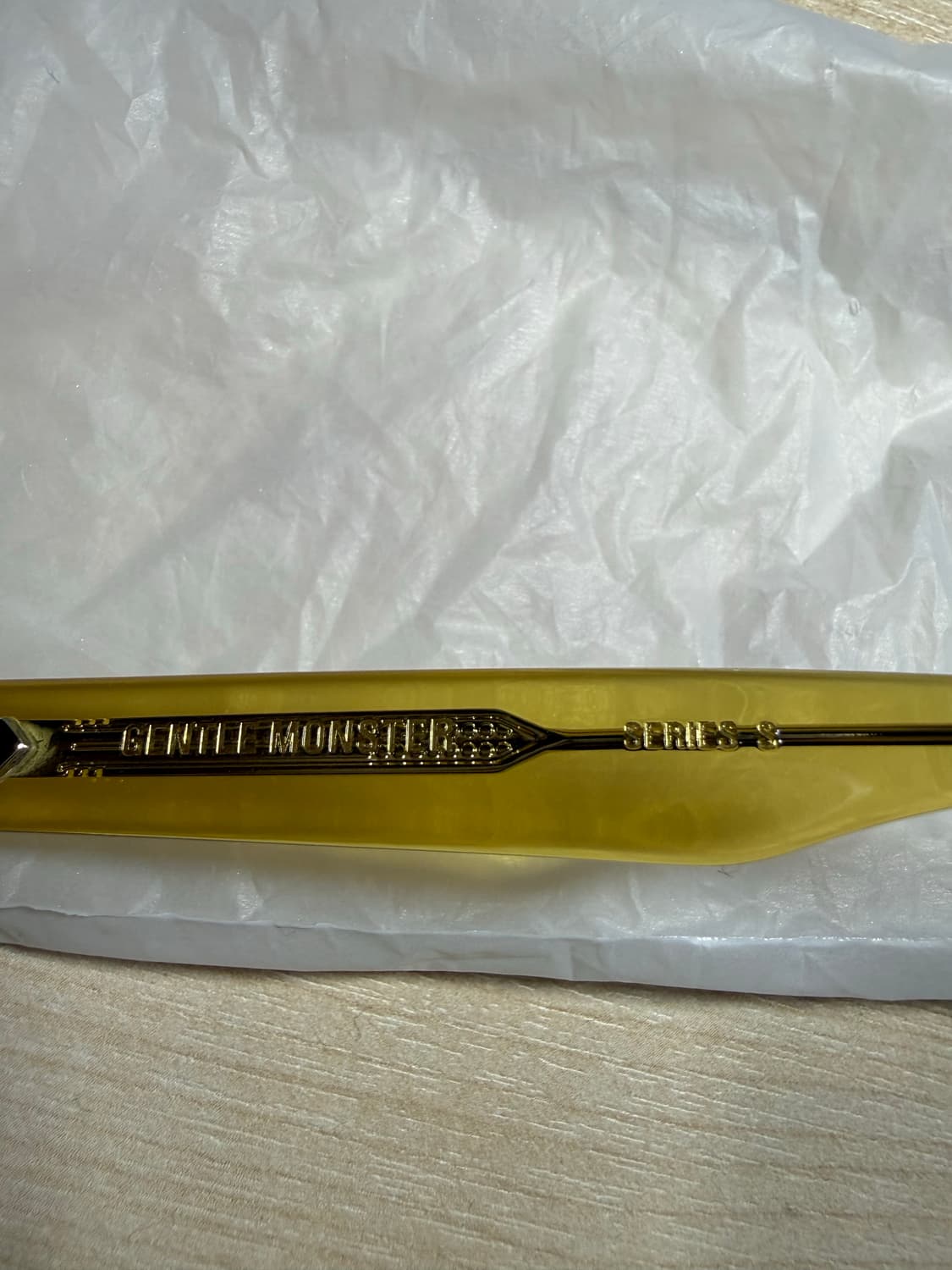 젠틀몬스터 르로이 선글라스 판매합니다.  상품이미지5