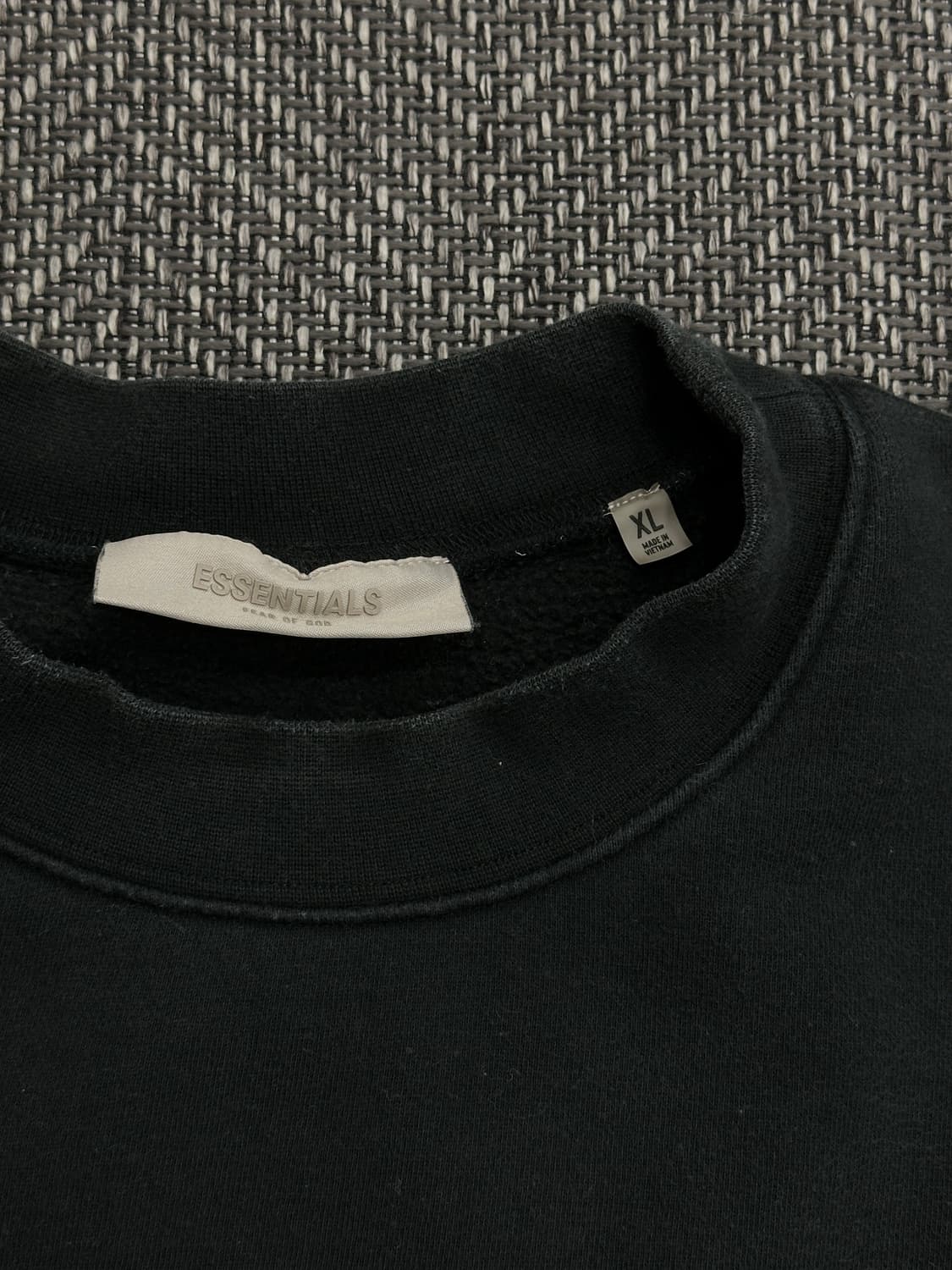 피오갓 에센셜 맨투맨 상품이미지3