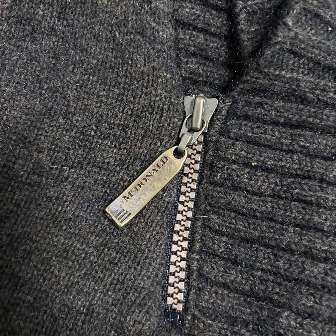 80~90s 빈티지 맥도날드 뉴질랜드 메리노 울 숄카라 니트 상품이미지6