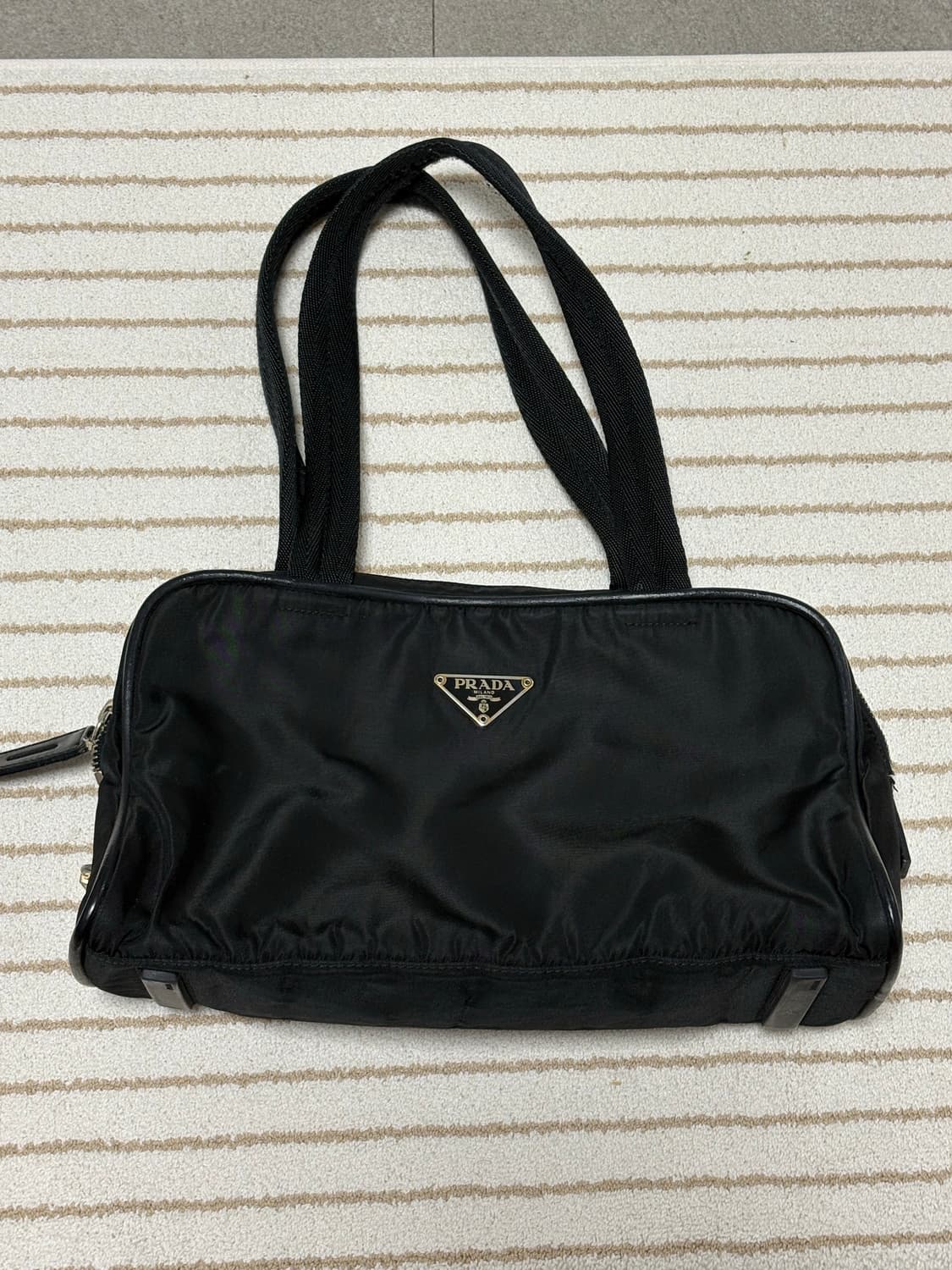 프라다 빈티지 숄더백 상품이미지2