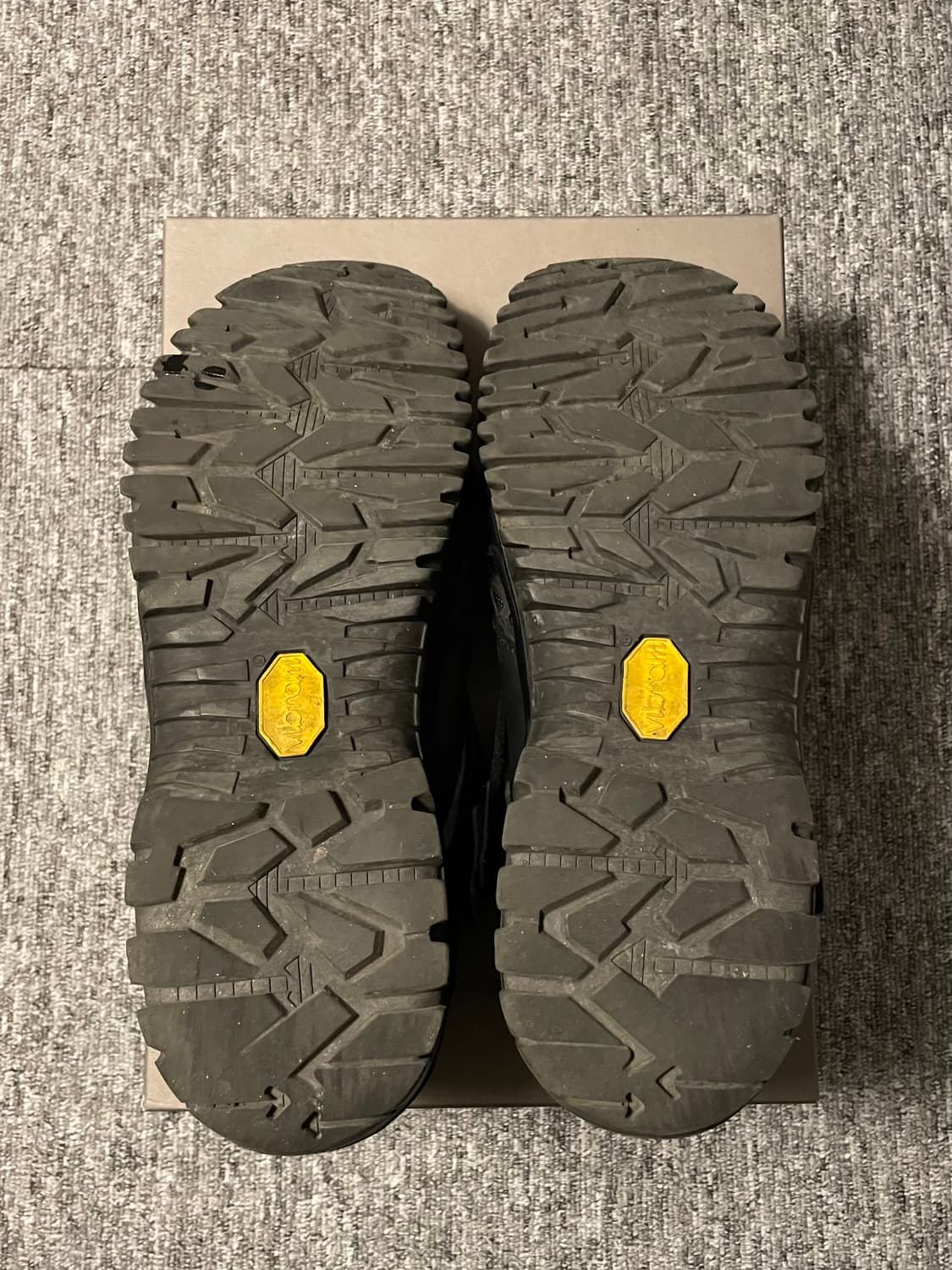 키코 코스타디노브 하크만 슈즈 카본 블랙 [45] 상품이미지4