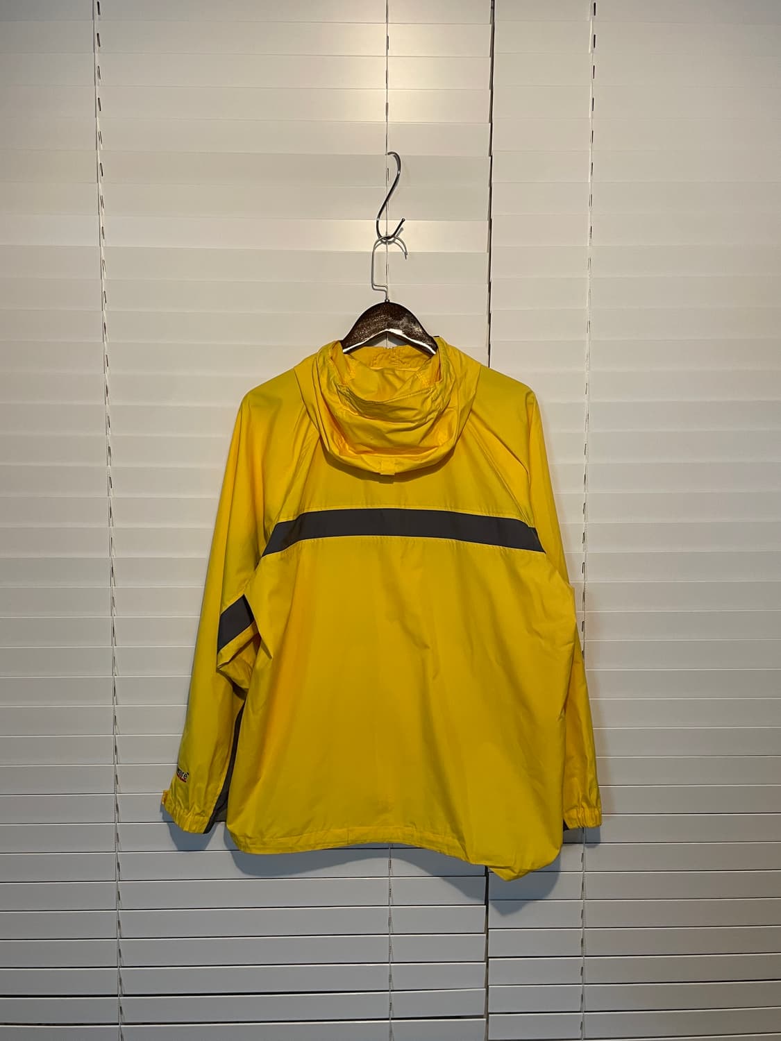 노스페이스 테크웨어 라인 바람막. 상품이미지5