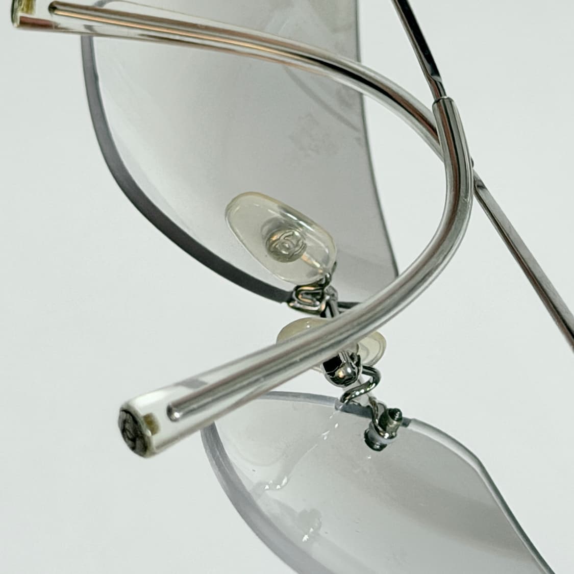 00‘s 샤넬 빈티지 무테 선글라스 상품이미지2