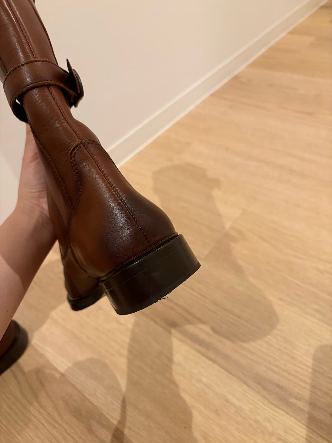 ZARA 자라 버클 디테일 한정판 소가죽 부츠 상품이미지8