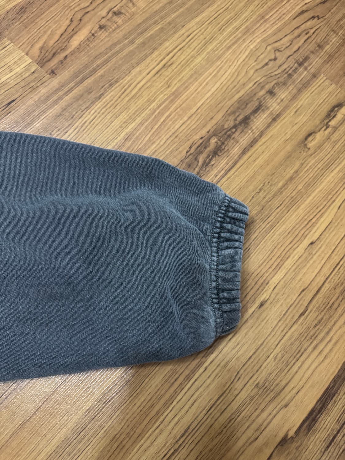 아이앱 피그먼트 맨투맨 상품이미지3