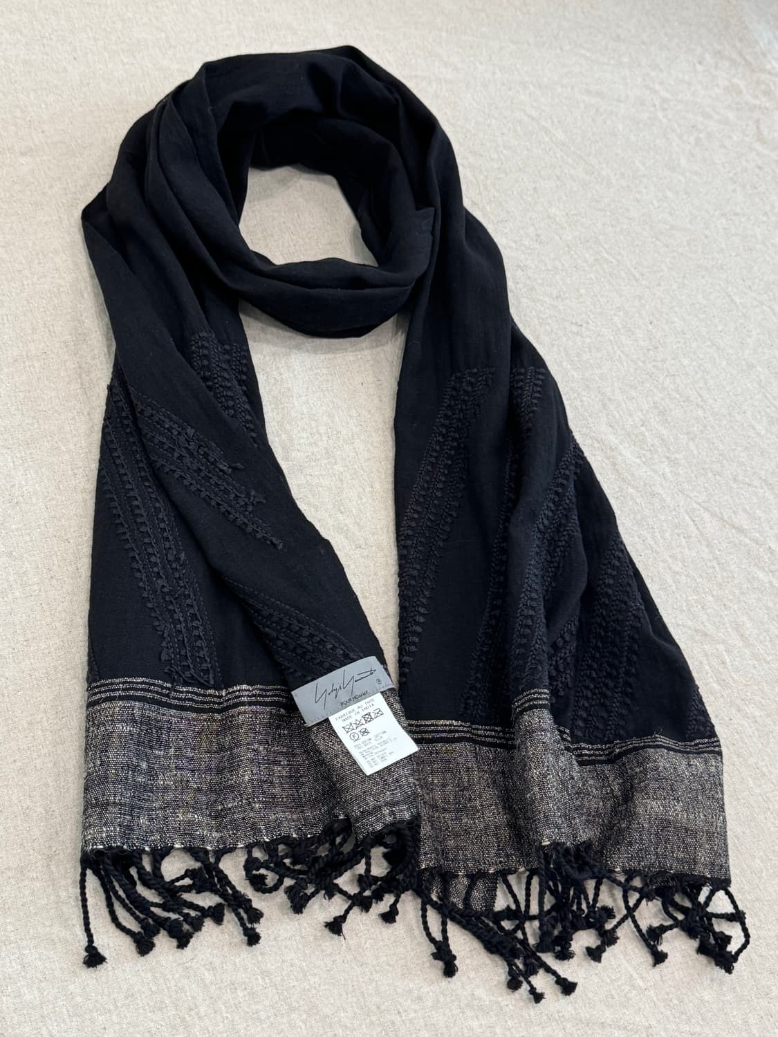 요지야마모토 뿌르옴므 24ss 핸드스티치 실크 머플러 상품이미지1