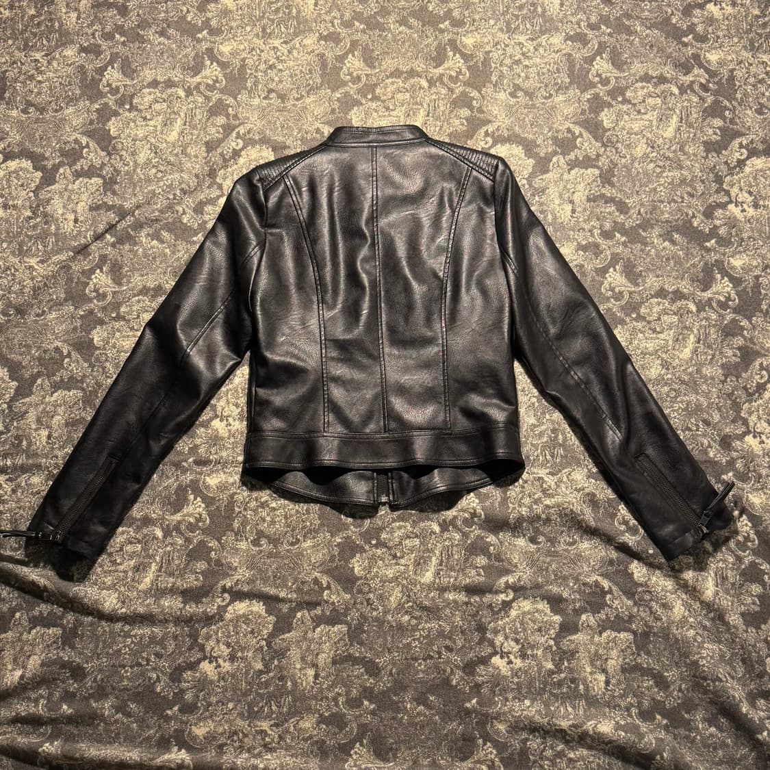 크롭 비건레더 자켓 상품이미지2