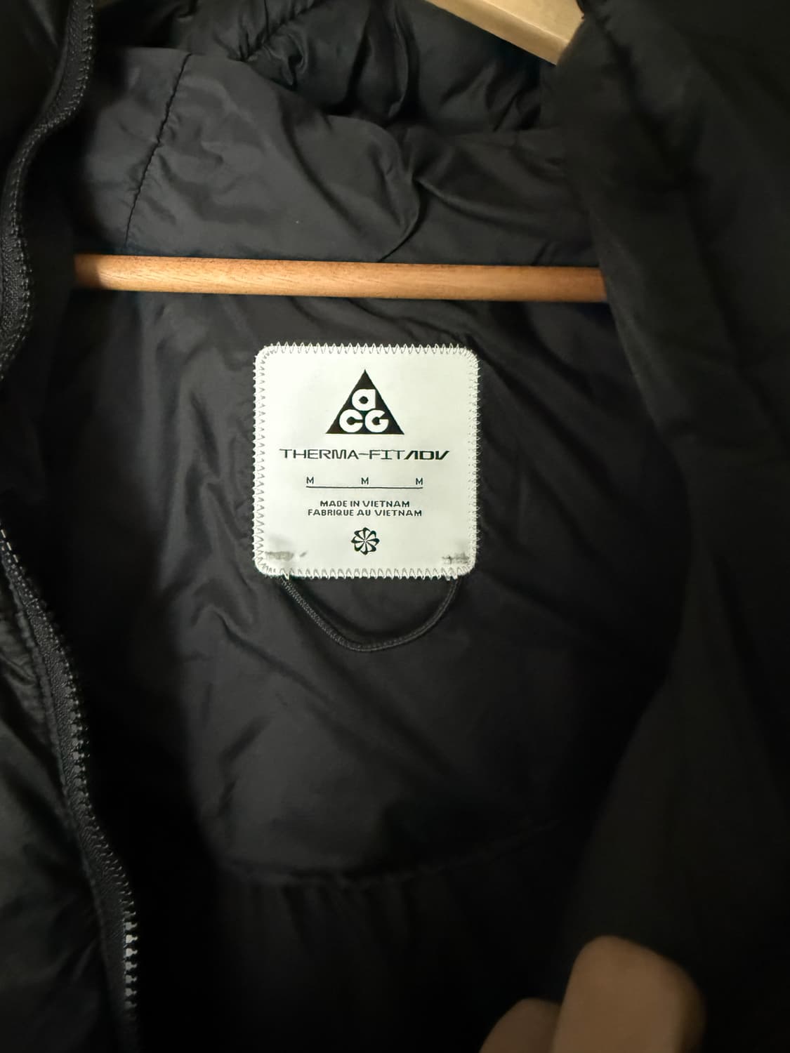 [M] 초판 나이키 ACG 써마핏 루나 레이크 패딩 블랙 상품이미지2