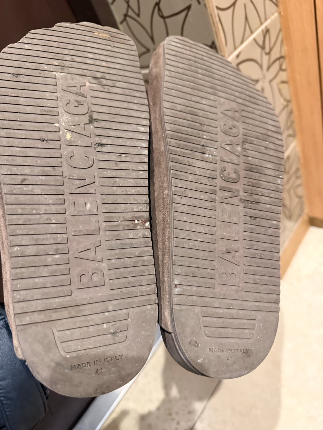 발렌시아가 선데이 뮬 41 스웨이드 상품이미지2