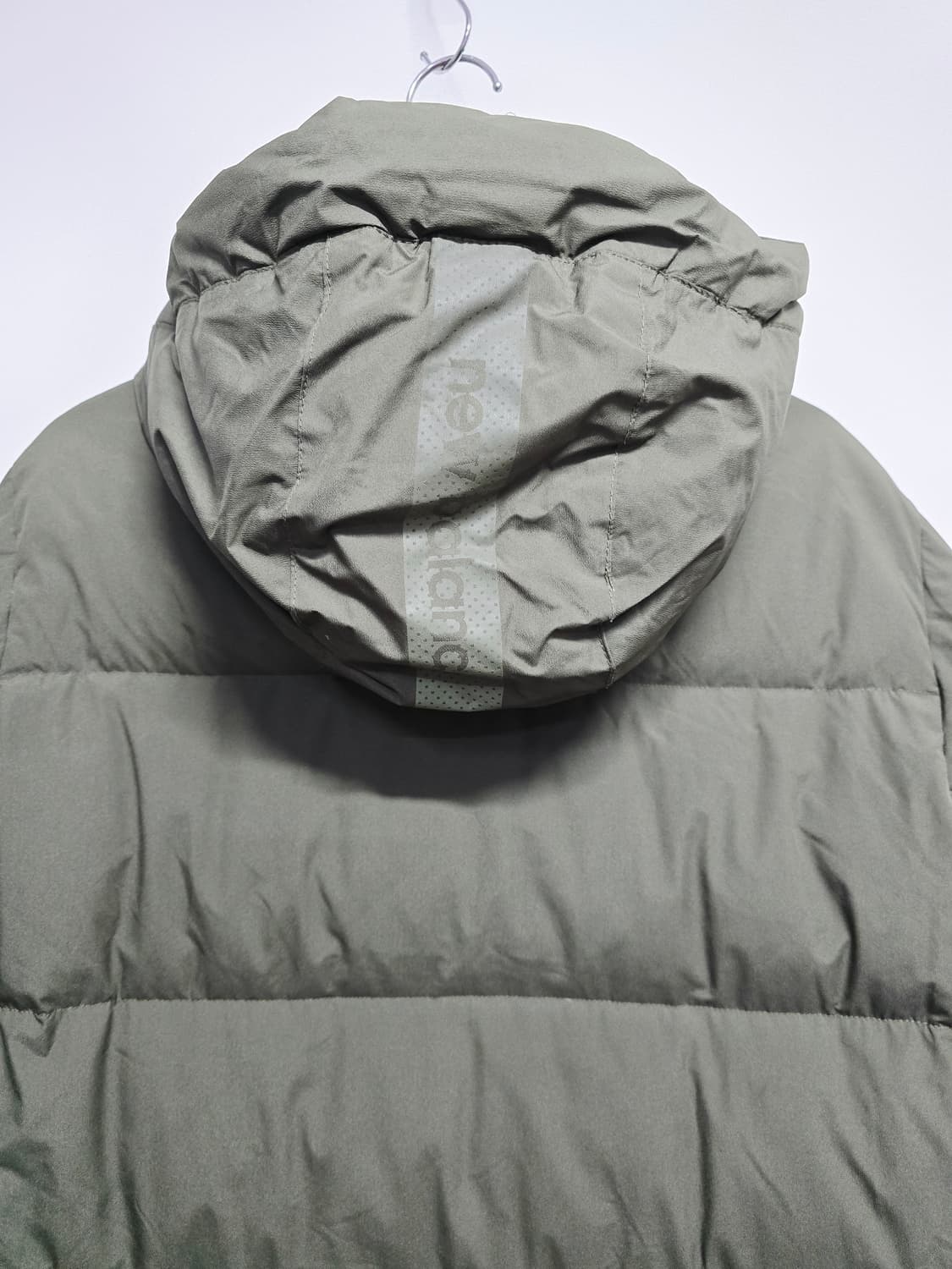 뉴발란스 다운롱패딩 카키색90 상품이미지4