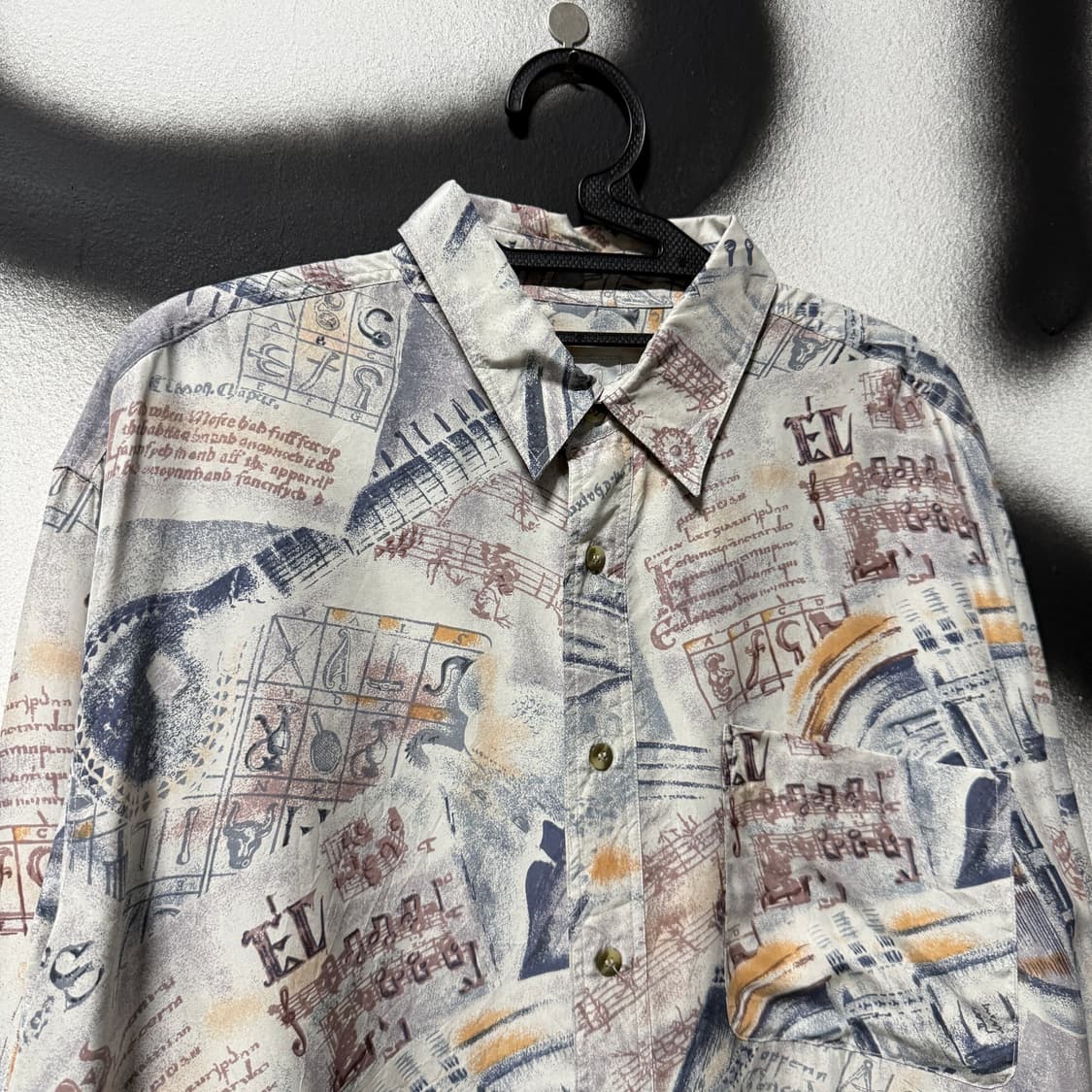 VTG 빈티지 100% 실크 아트 패턴 원 포켓 긴팔 셔츠 상품이미지2