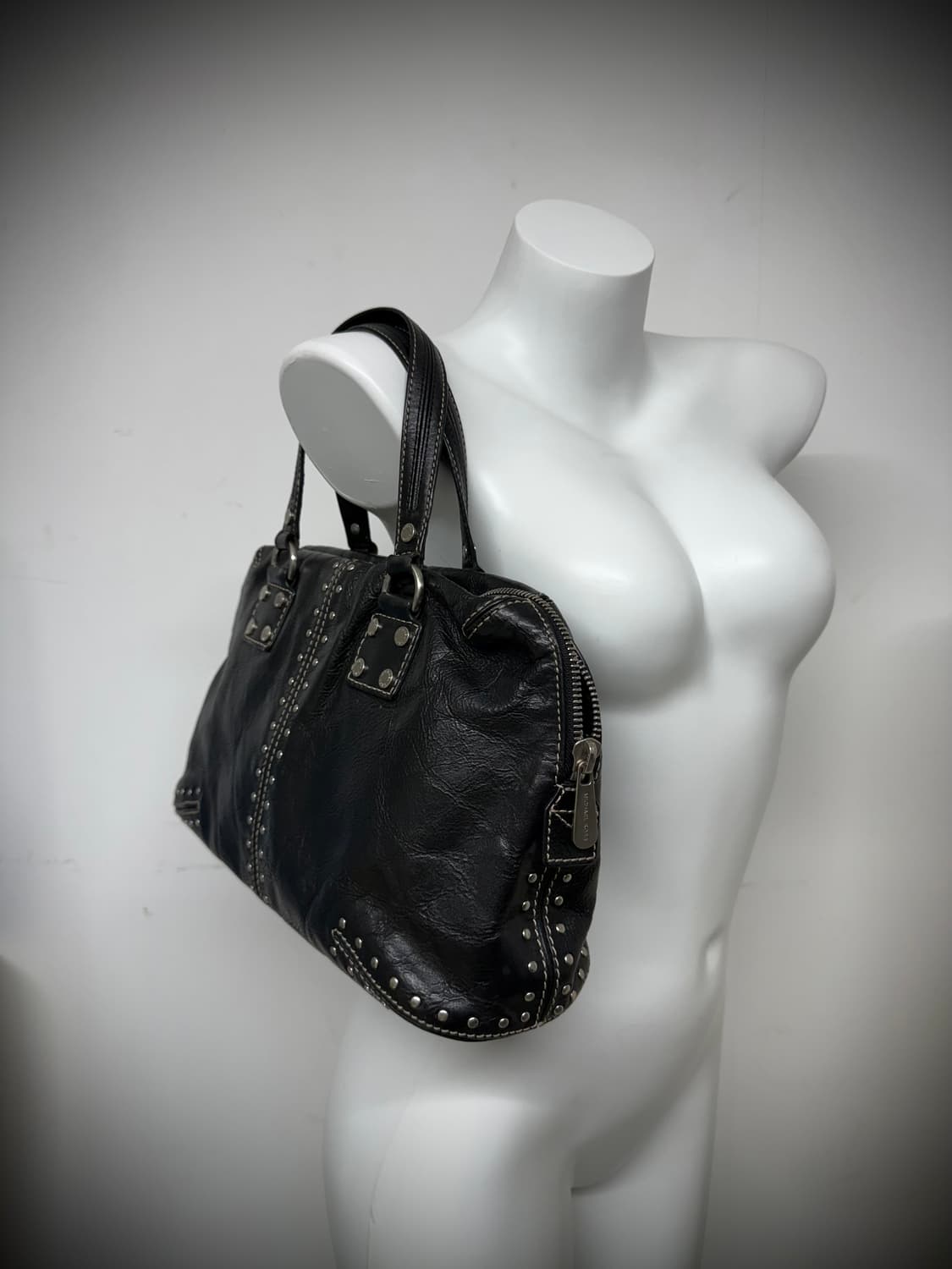 Michael Kors 00s punk stud tote bag 상품이미지3
