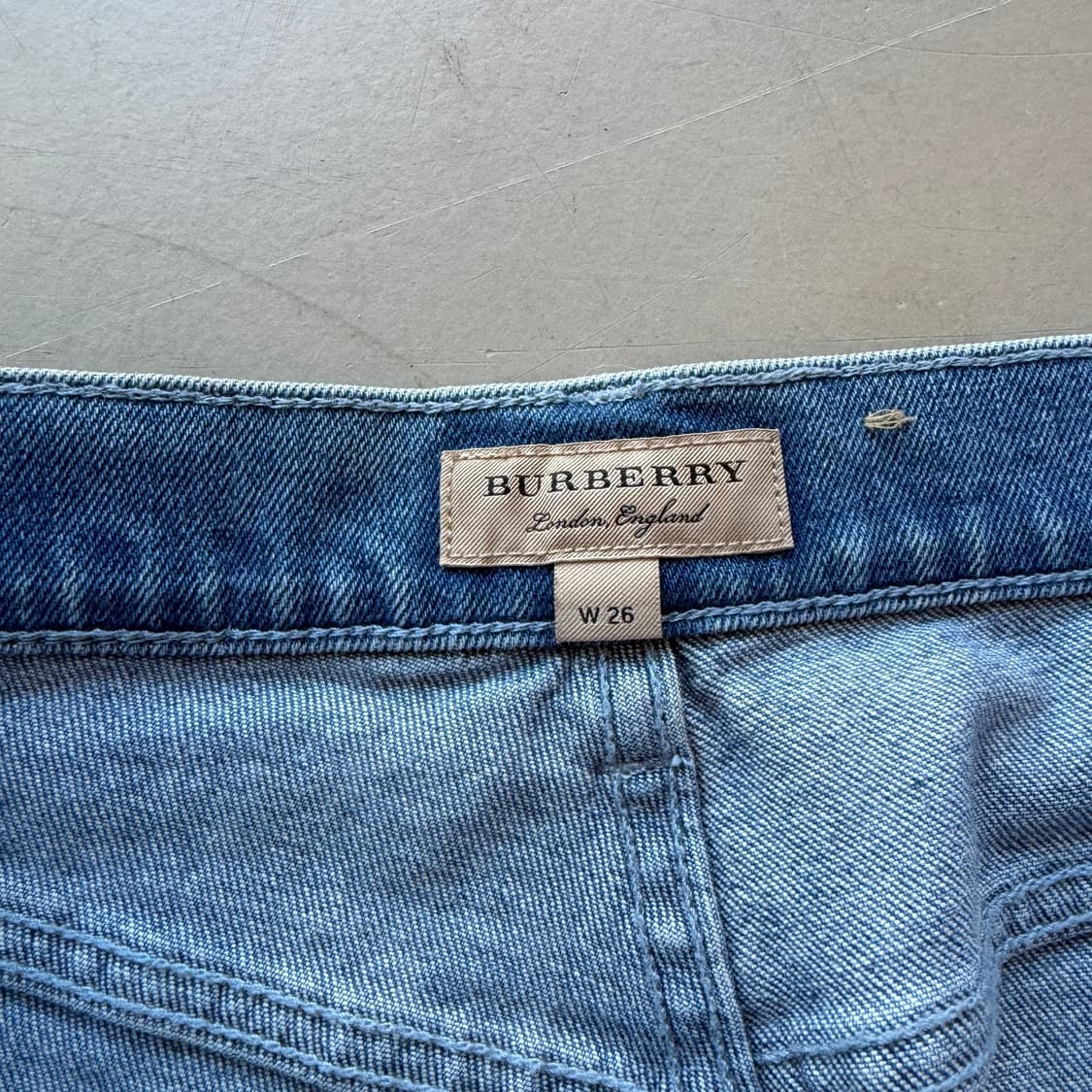 버버리 스트레이트 데님 팬츠 상품이미지7