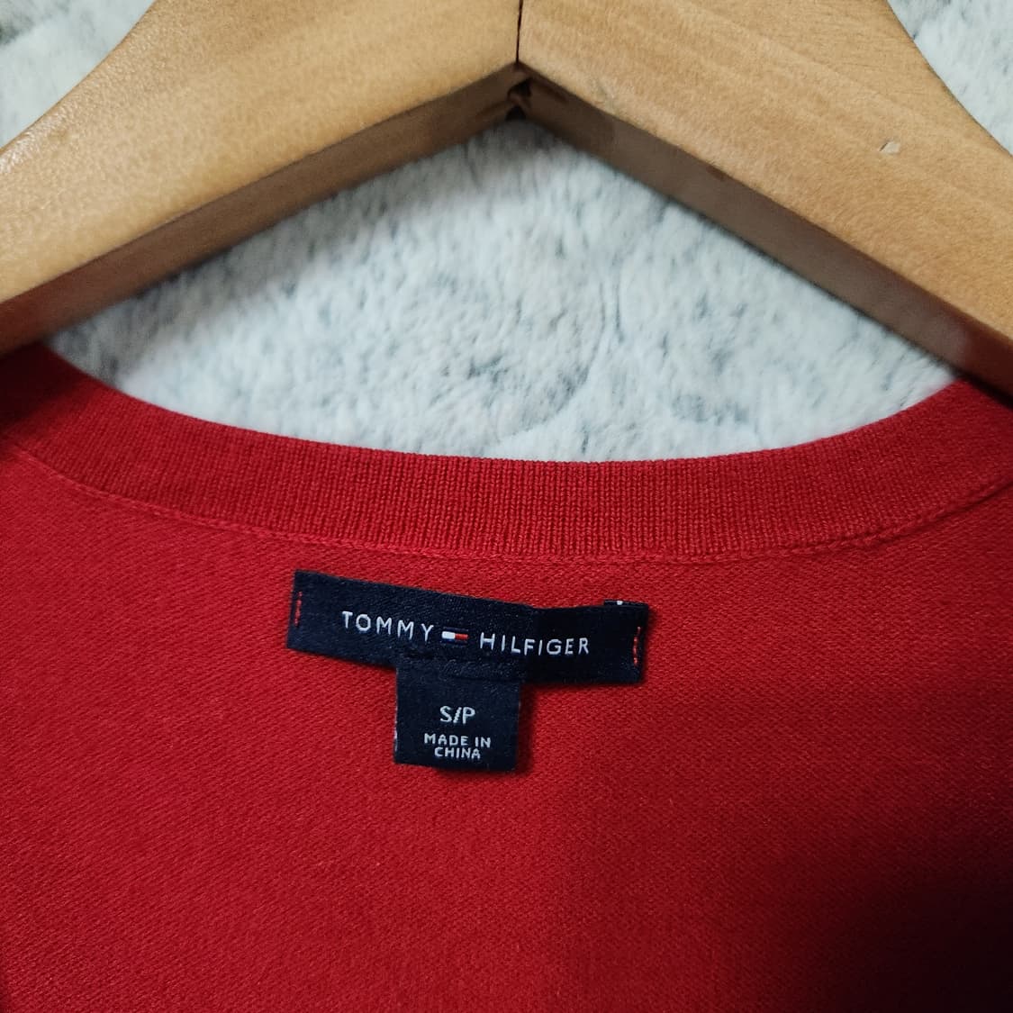 H980 [S] 타미힐피거 여성 브이넥 니트 상품이미지3