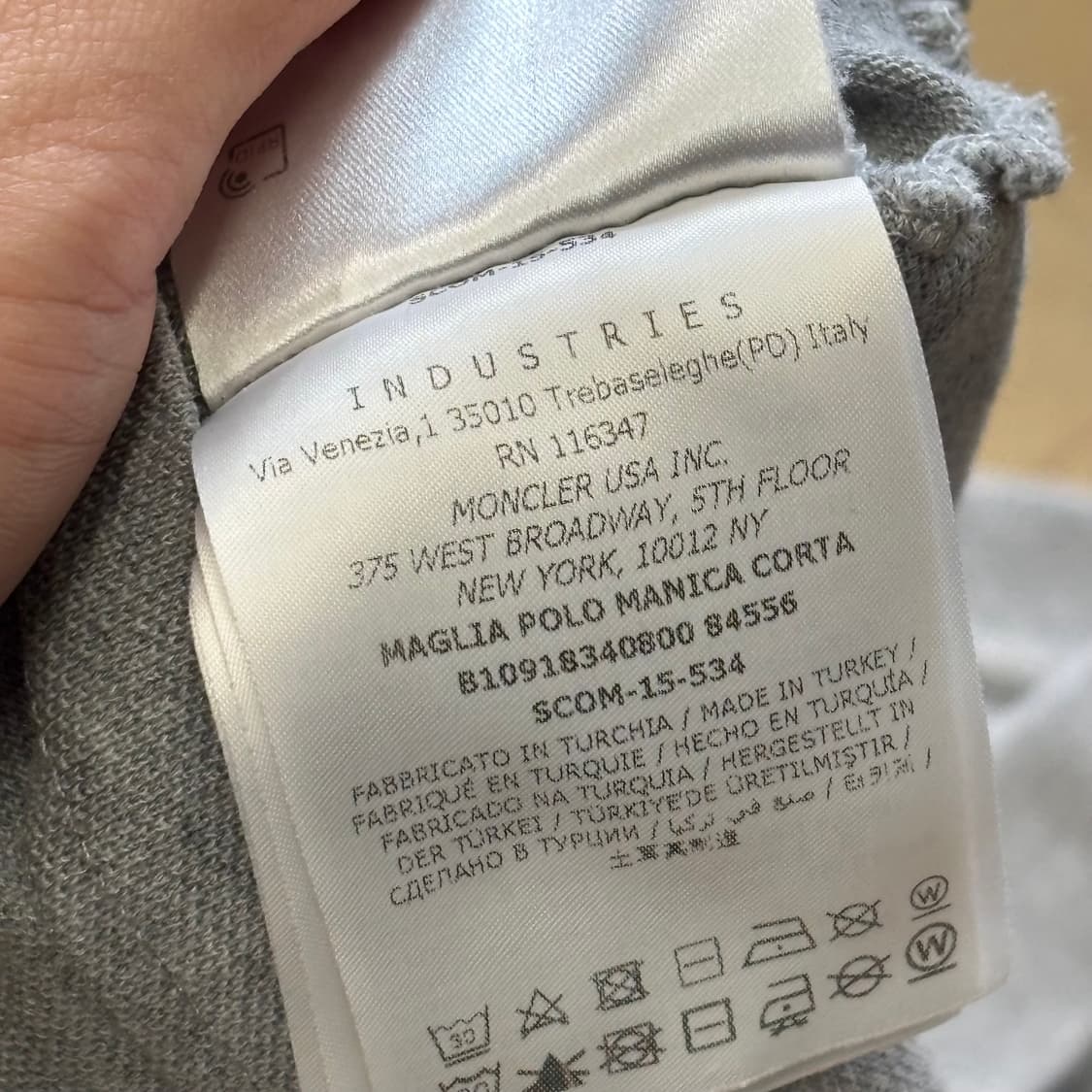 M 몽클레어 그레이 카라티셔츠 상품이미지6