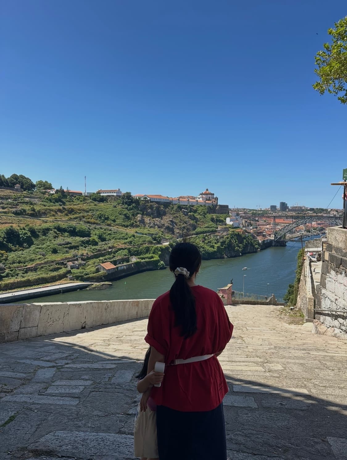 나이스고스트클럽 이토준지 콜라보 티셔츠 상품이미지5