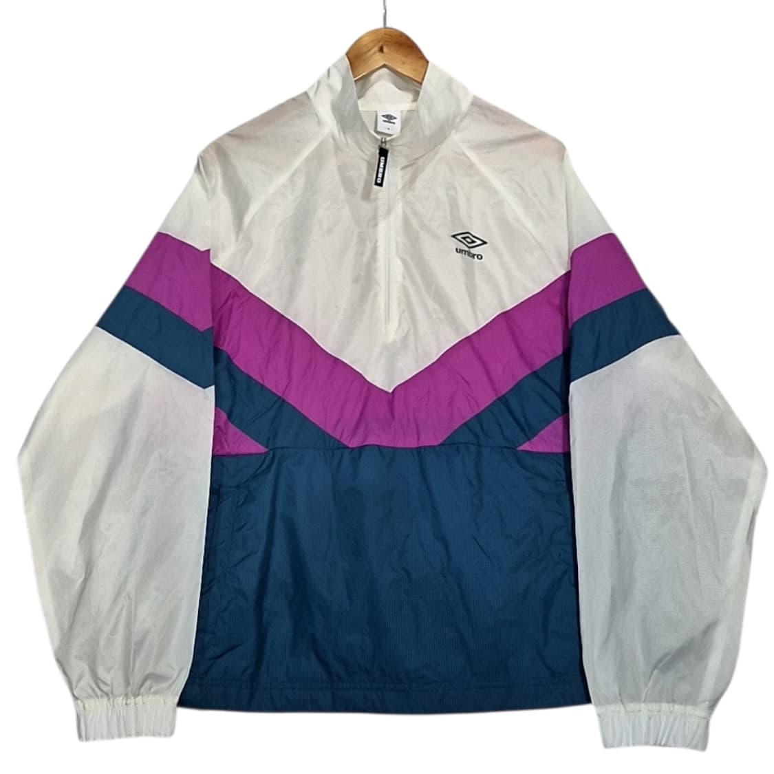 엄브로 플라이트 립스탑 경량 아노락 상품이미지1