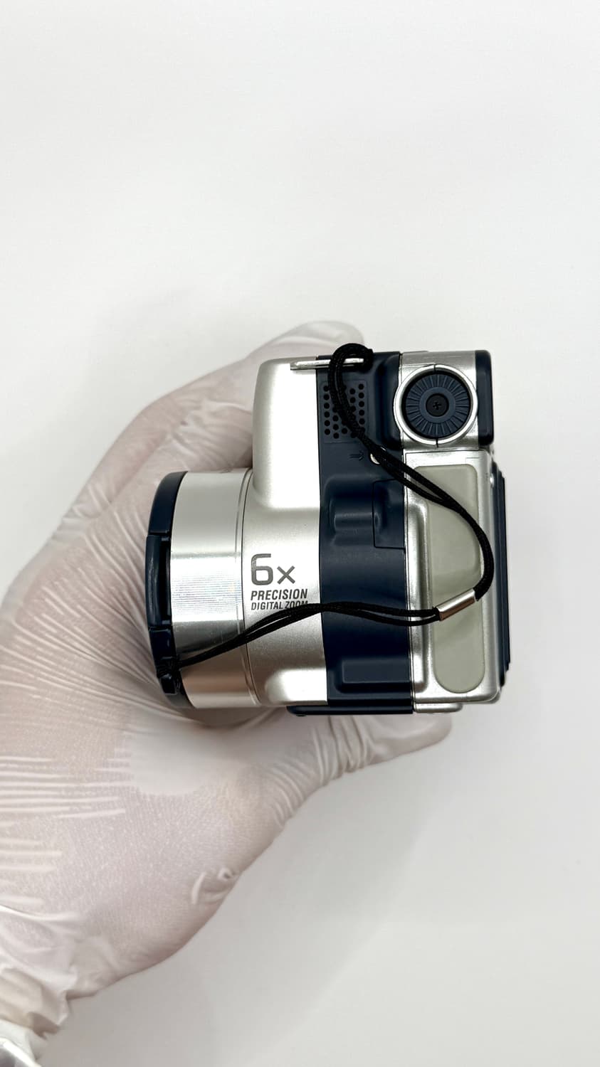 아날로그 감성과 디지털의 정중앙 Cyber-shot DSC-S70 상품이미지4
