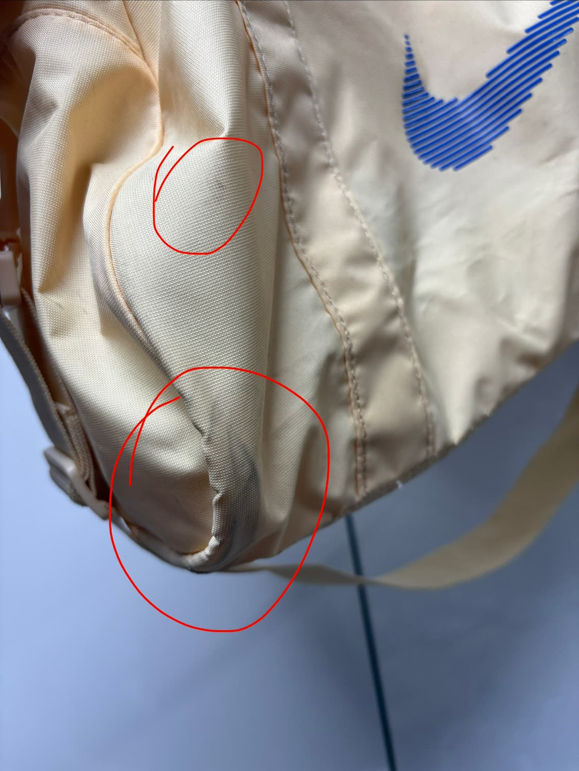 나이키 짐 클럽 더플백 24L 페일 바닐라 상품이미지4