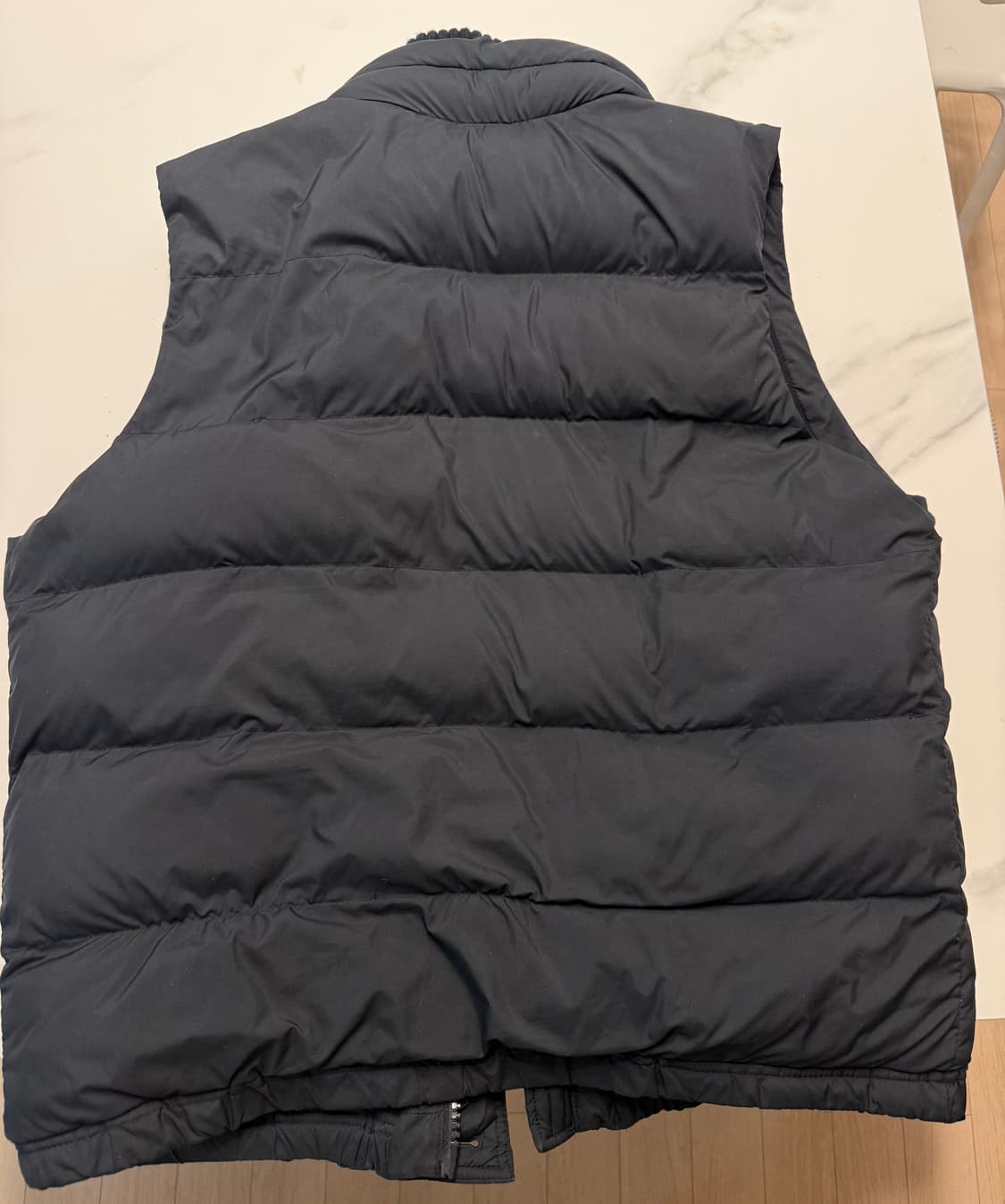 아베크롬비 패딩조끼 XL(105-110) 정품 상품이미지2