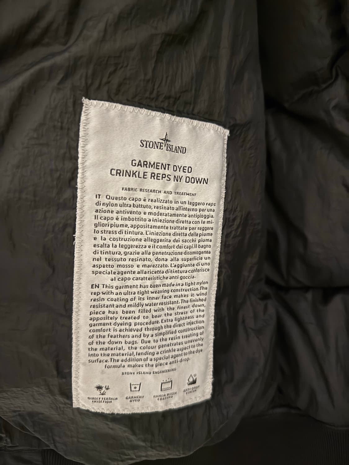 [L] 스톤아일랜드 클링클랩스 패딩 20FW 상품이미지4
