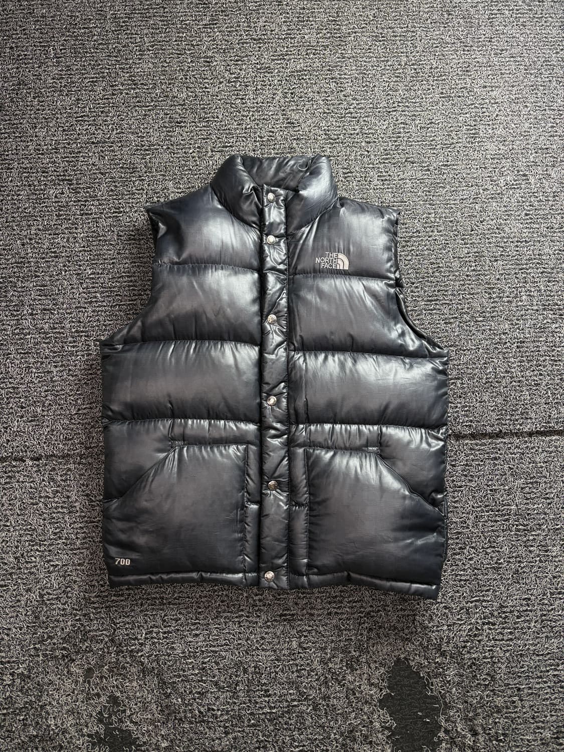 노스페이스 700 레트로 글로시 경량 다운 베스트 3177 상품이미지2