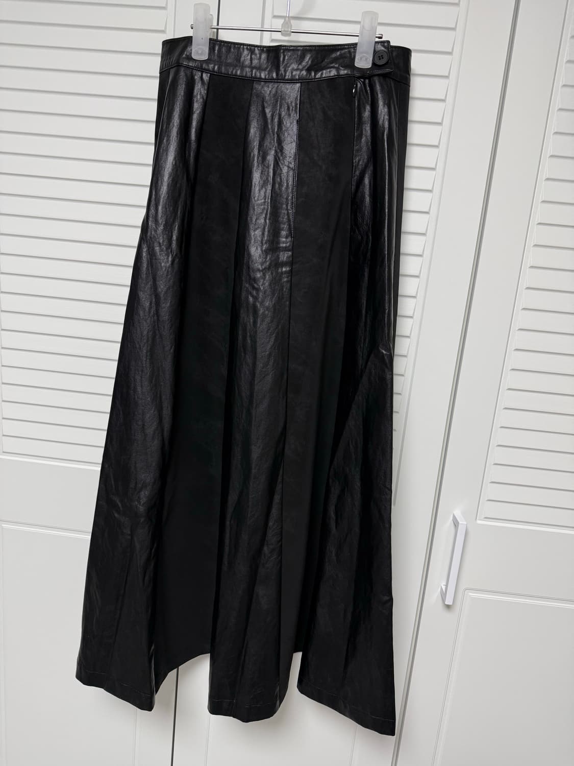 유노이아 레더 라인 스커트 상품이미지2