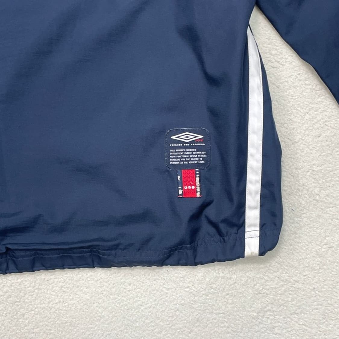 UMBRO 02-03 잉글랜드 프로트레이닝 스톰자켓 L 상품이미지7