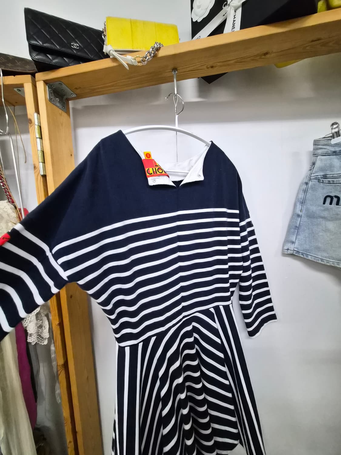 럭키슈에뜨 스트라이프 플레어 원피스 상품이미지5