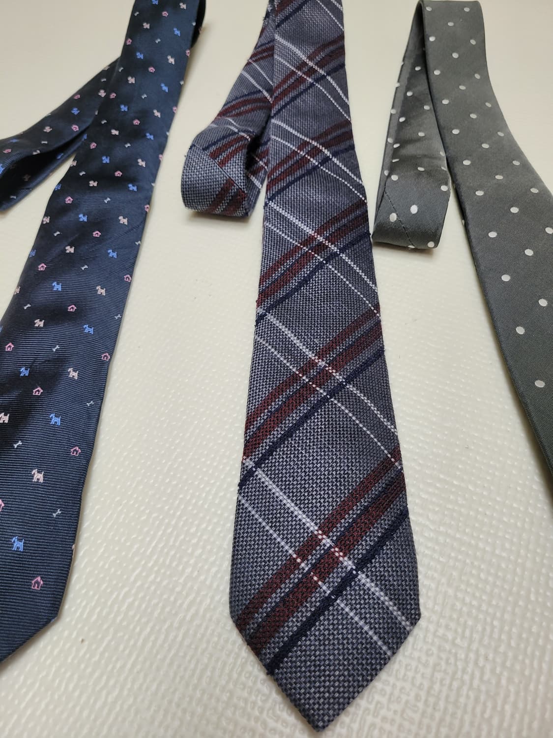 넥타이 3종 (체크, 도트패턴 네이비, 브라운, 그레이) 상품이미지4