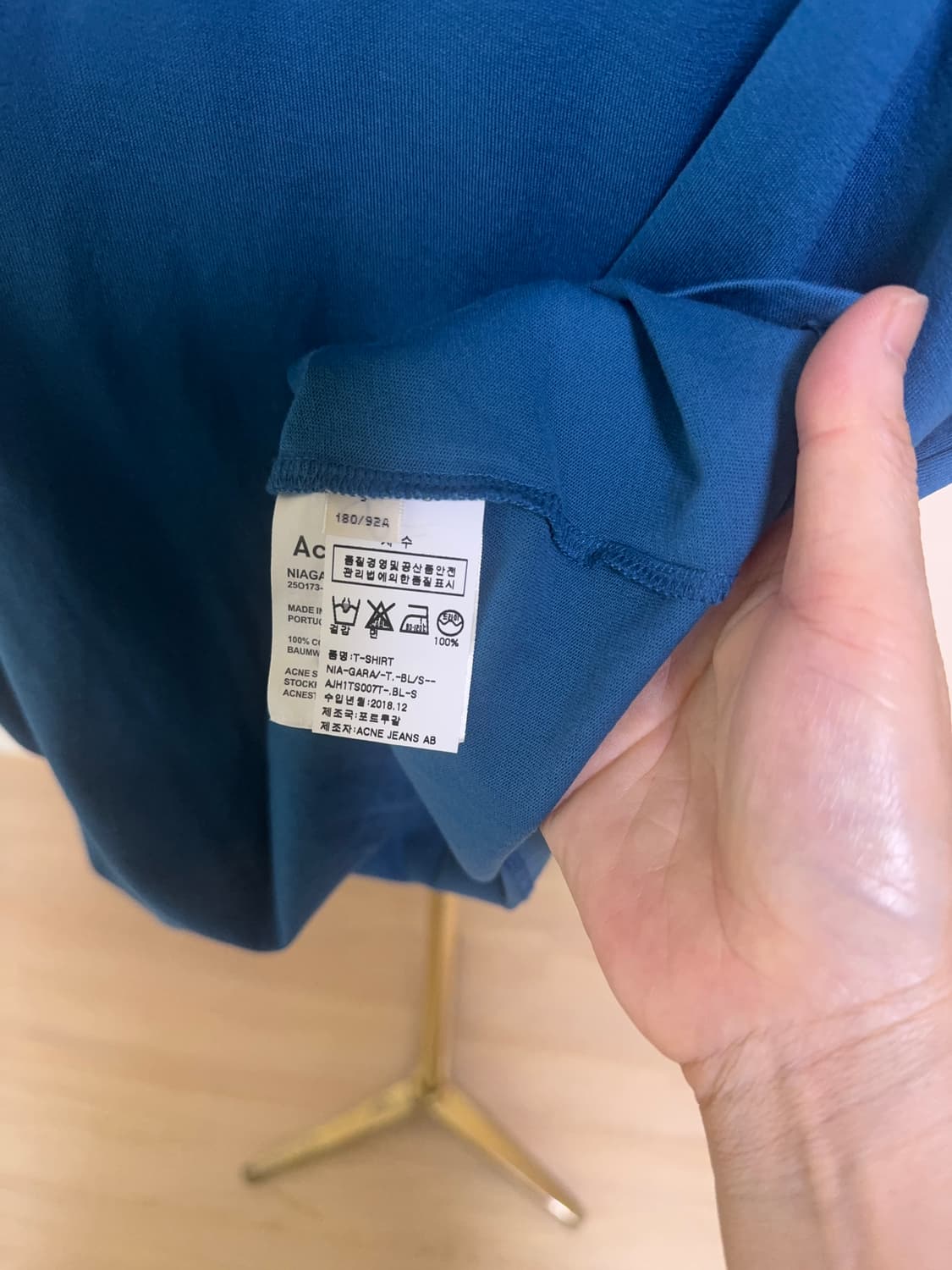 Acne Studios 정품 네이비 반팔  상품이미지3