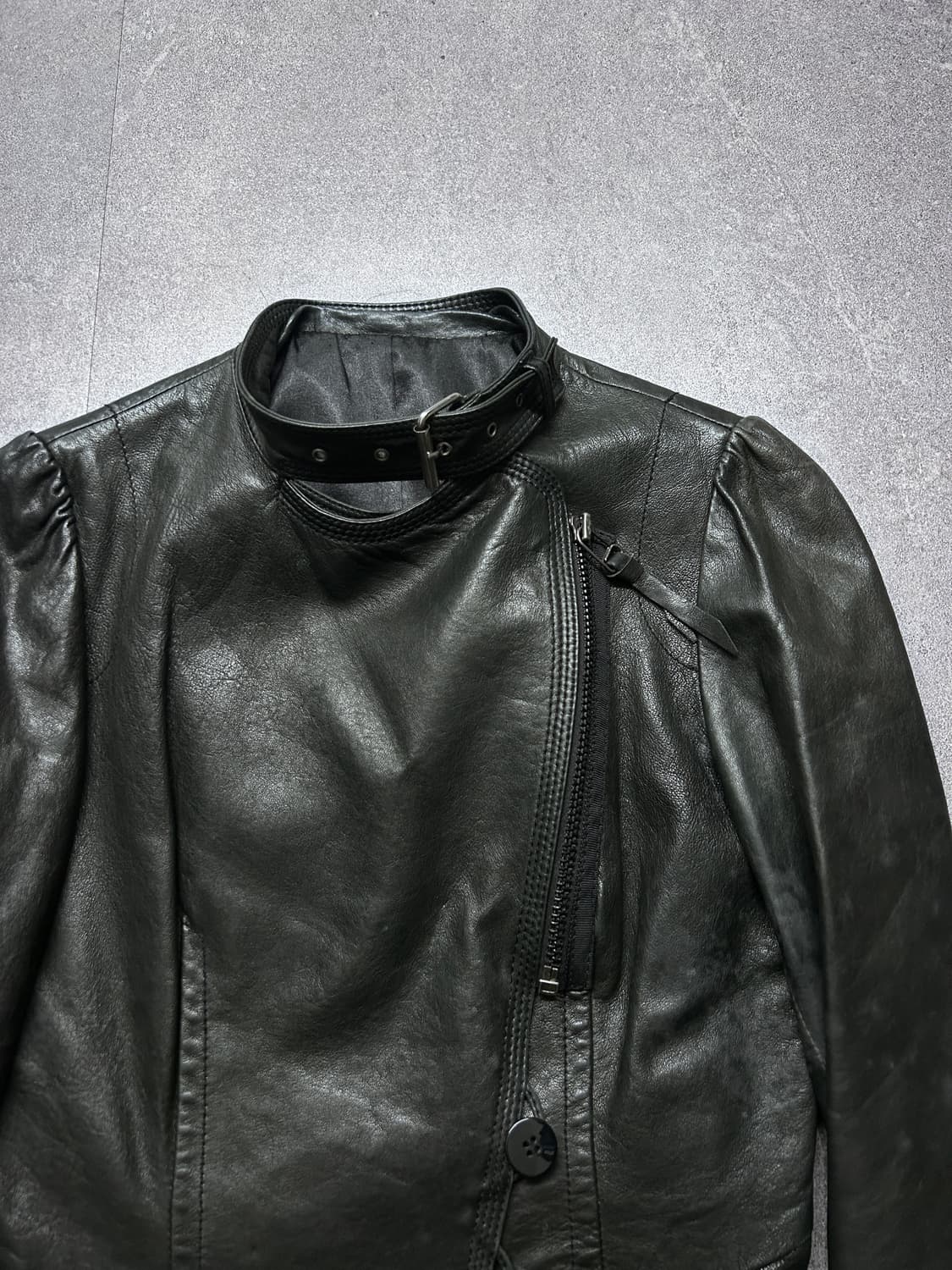 사선 지퍼 하이브리드 클로징 램스킨 자켓 상품이미지3