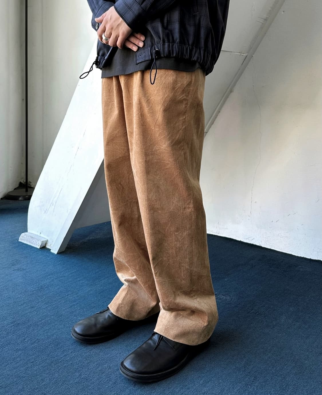 Cord design 2 tuck wide pants 상품이미지8
