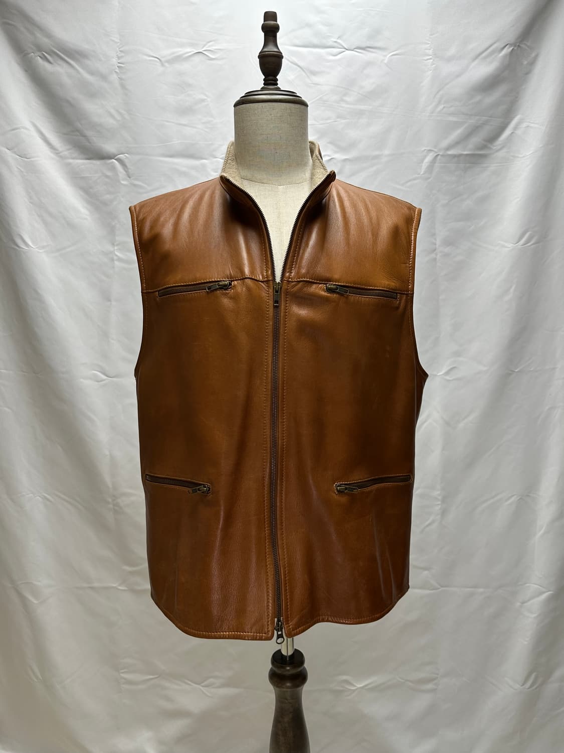 브루넬로 쿠치넬리 카우 레더 캐시미어 베스트 XL(105~110) 판매 상품이미지4