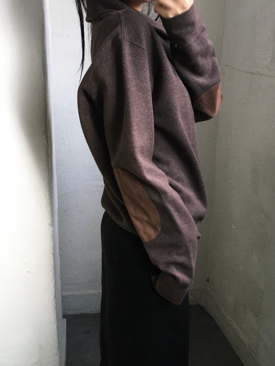 Polo 폴로 랄프로렌 브라운 컬러 엘보우 패치 숄카라 스웻  상품이미지2