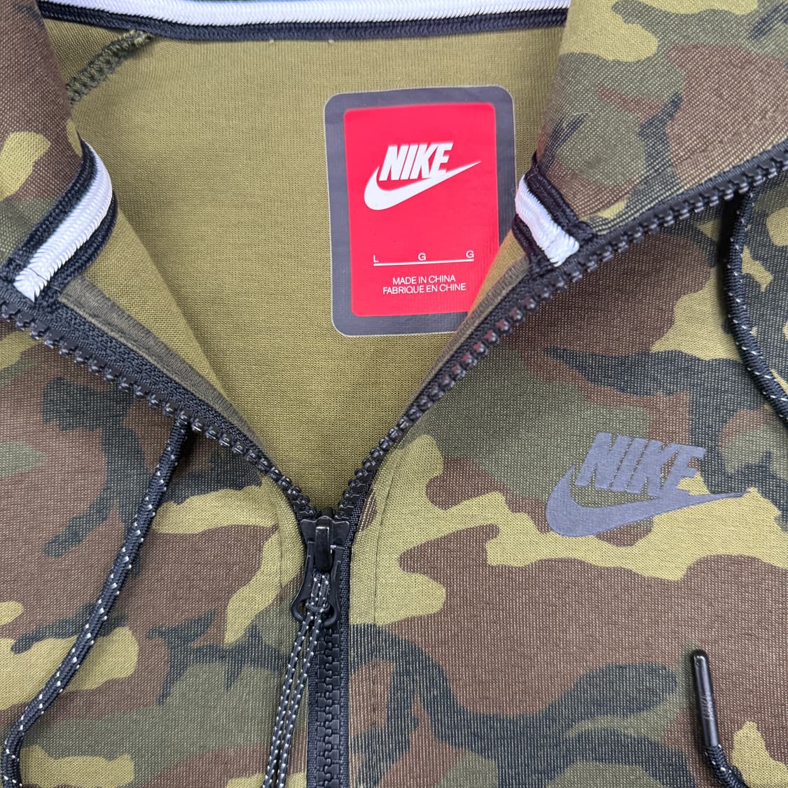 (L)나이키 NIKE 테크팩 카모후드집업 티셔츠 상품이미지2