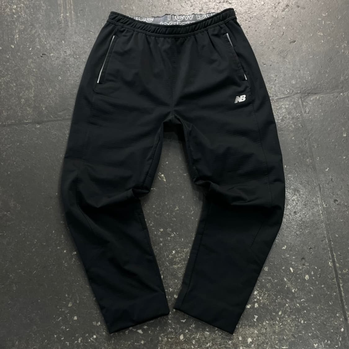 105 뉴발란스 트레이닝 팬츠 상품이미지1
