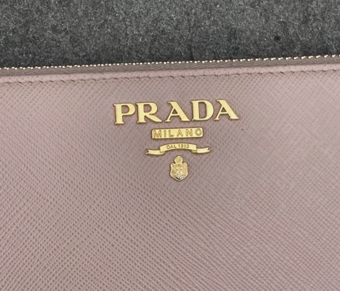 [정품] 프라다 사피아노 레더 지퍼 어라운드 핑크 지갑 상품이미지3