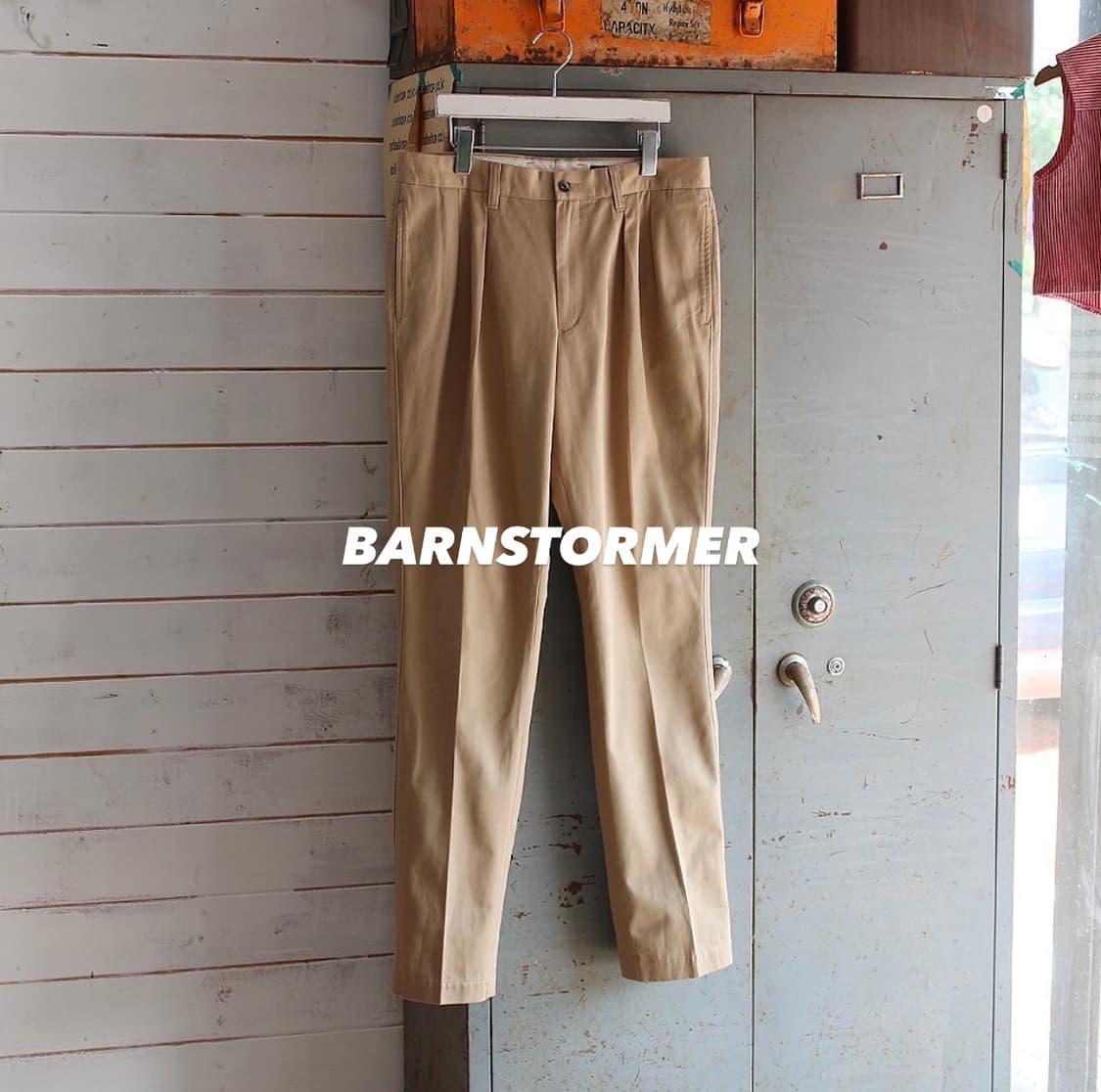 (착용컷) 반스토머 BARNSTOMER 치노 팬츠  상품이미지1