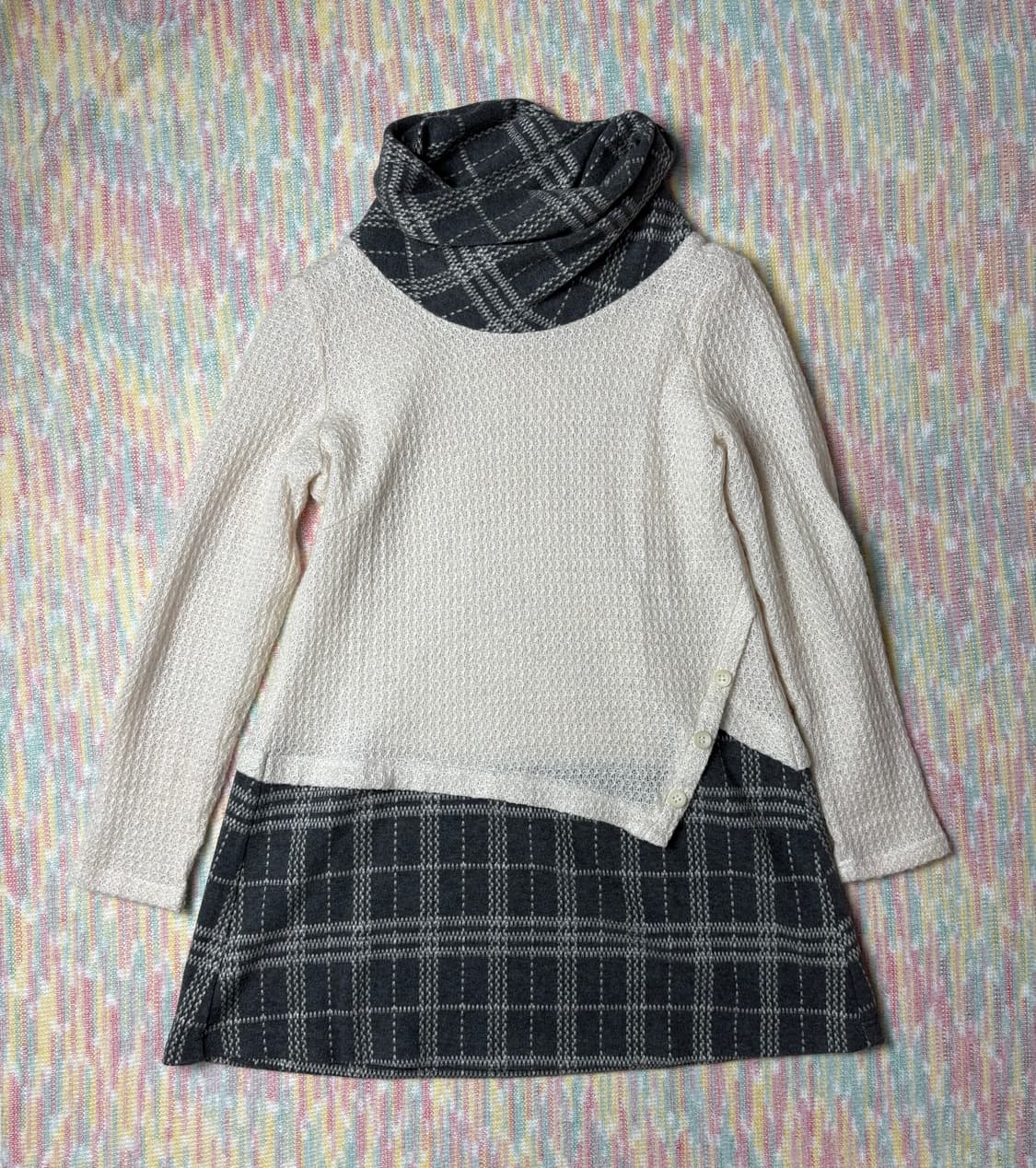 아이보리 체크 레이어드 니트 상품이미지1